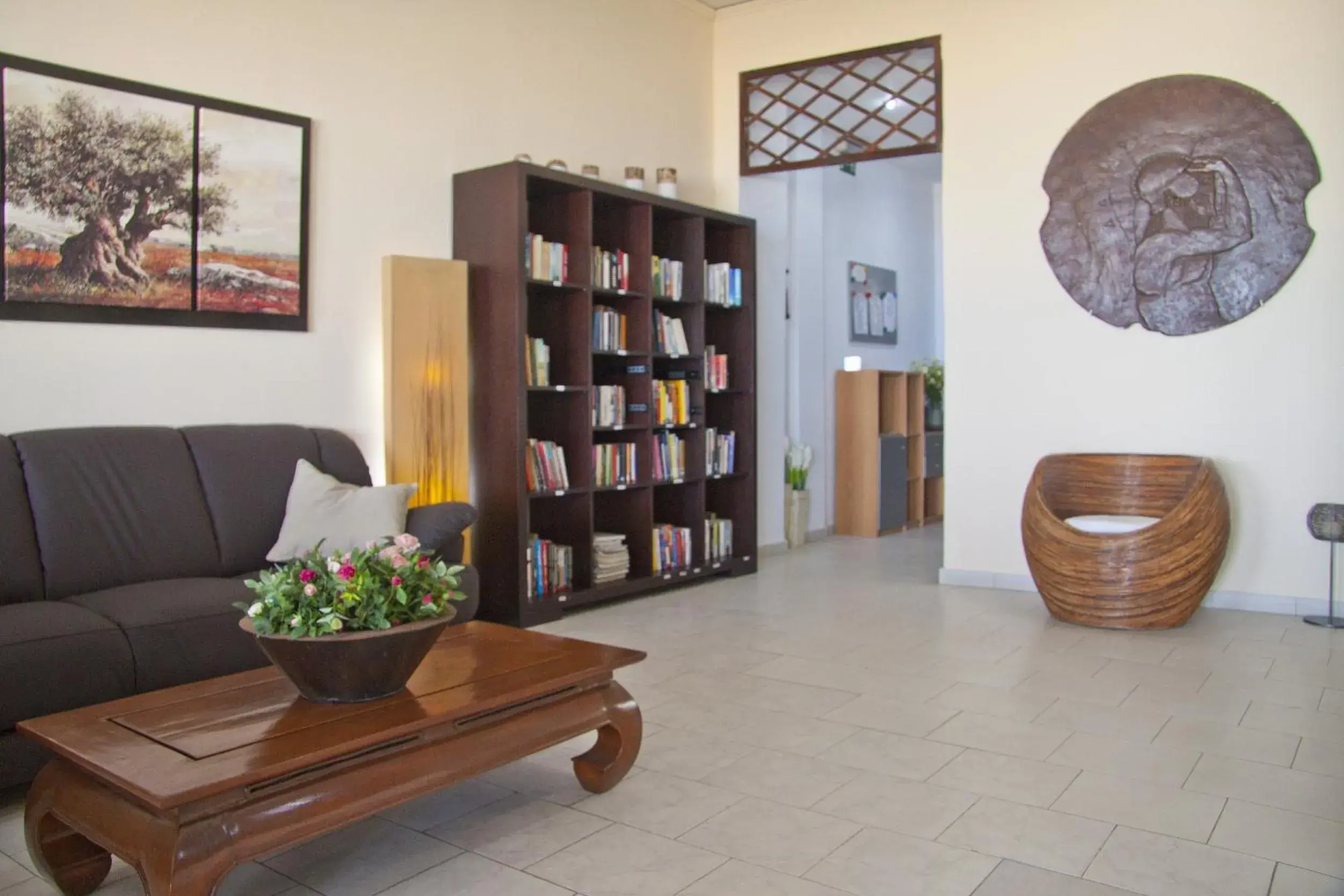 Library, Seating Area in Danaos Hotel