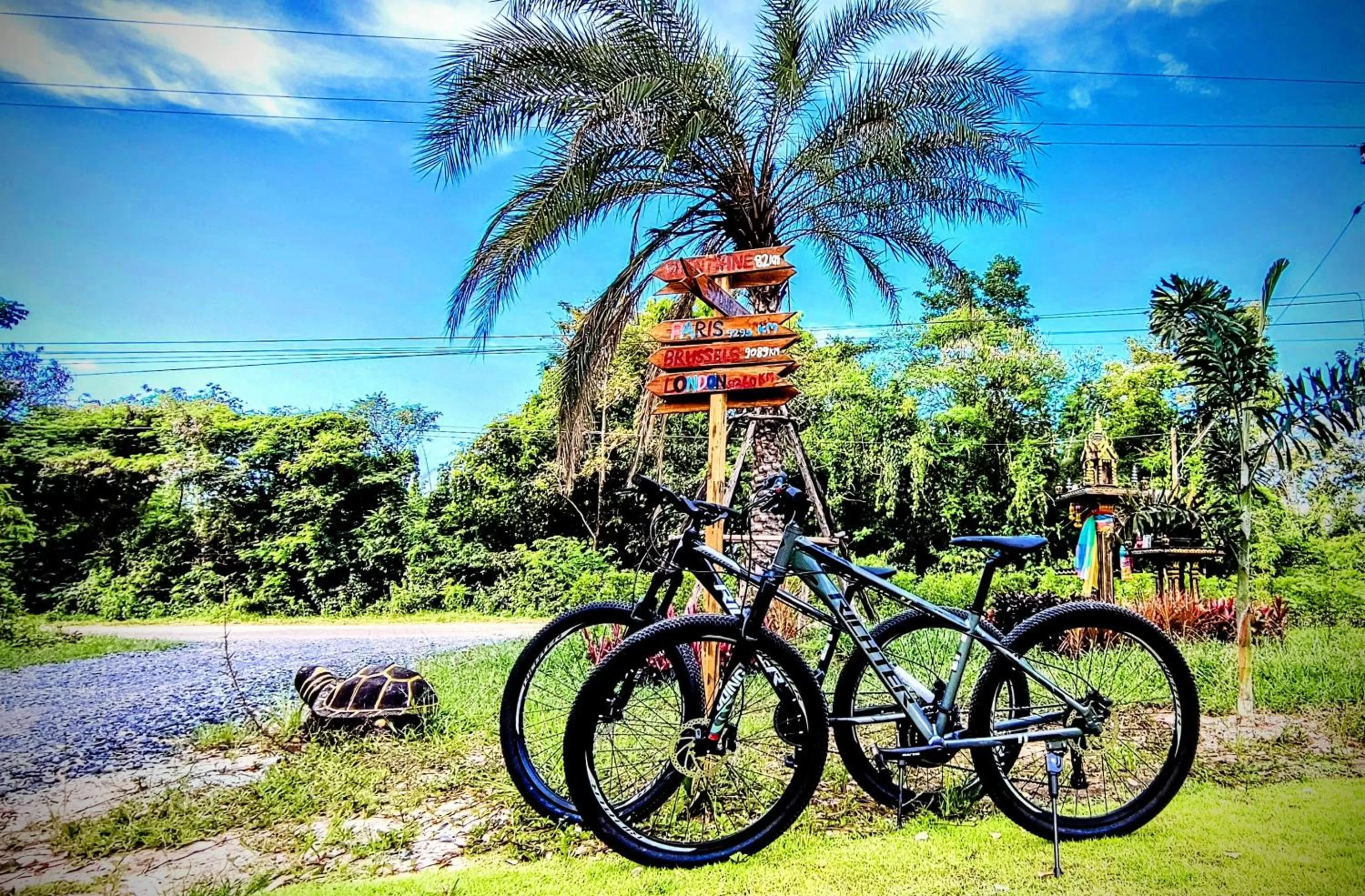 Cycling in Isan Golf & Adventure Hotel