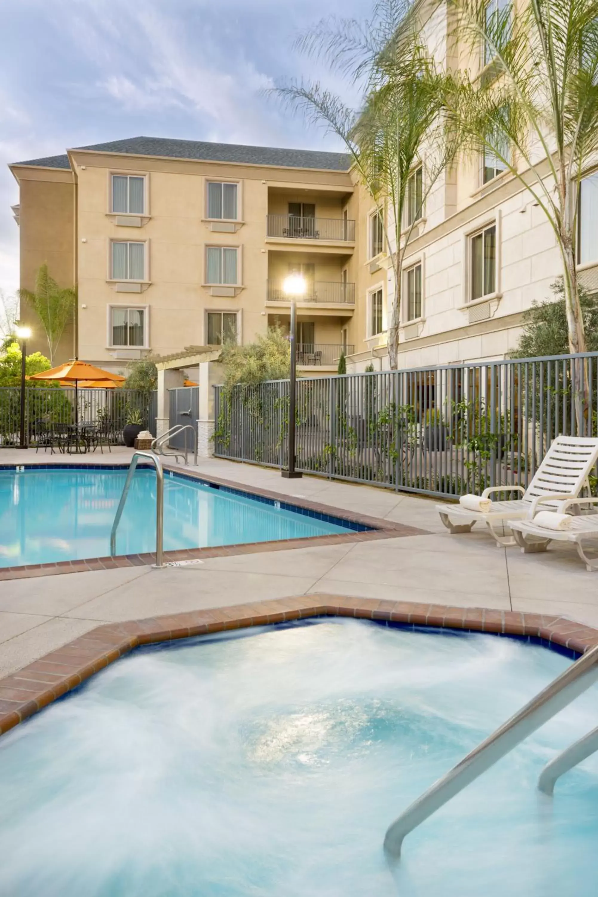 Swimming Pool in Ayres Hotel Orange