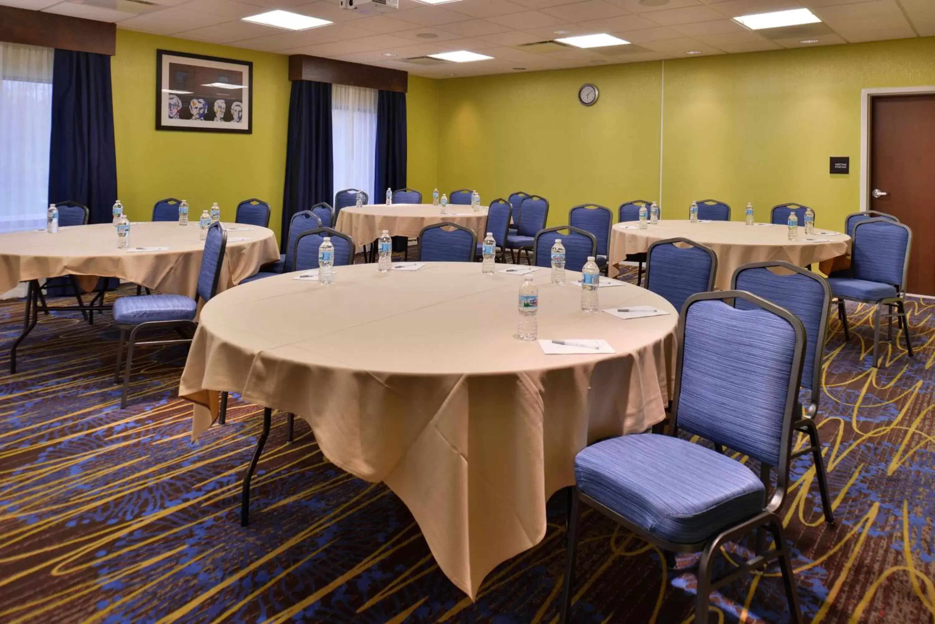 Meeting/conference room in Hampton Inn & Suites Ann Arbor West