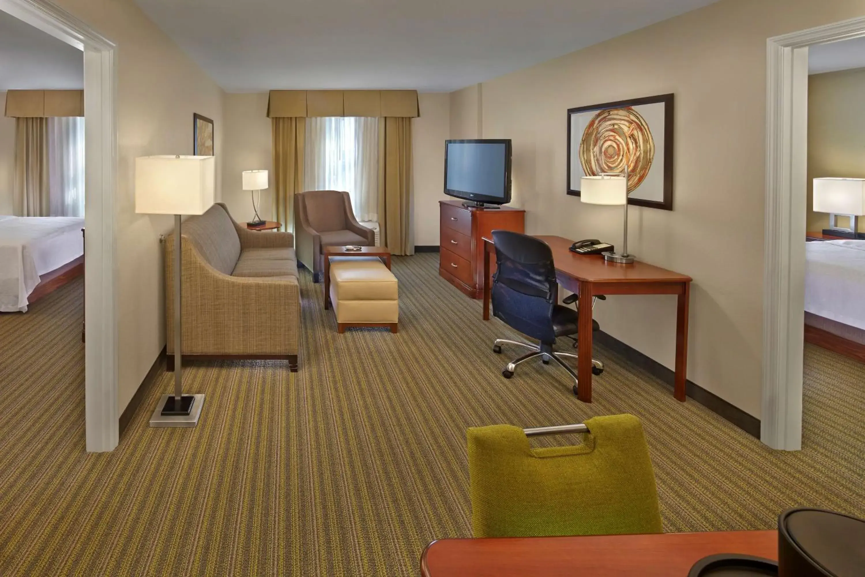 Bed, Fitness Center/Facilities in Homewood Suites by Hilton Daytona Beach Speedway-Airport