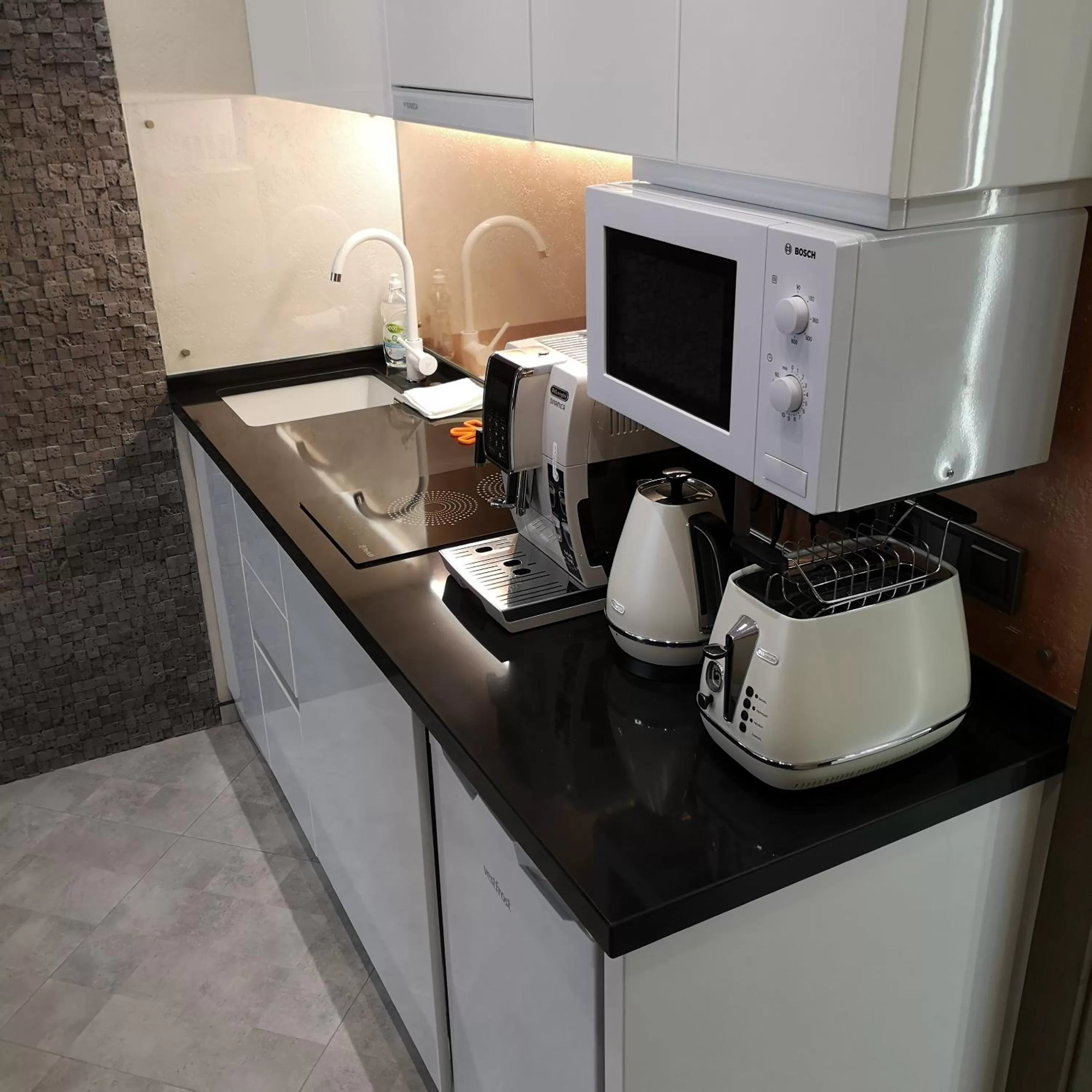 Coffee/tea facilities in ACCOMMODO192