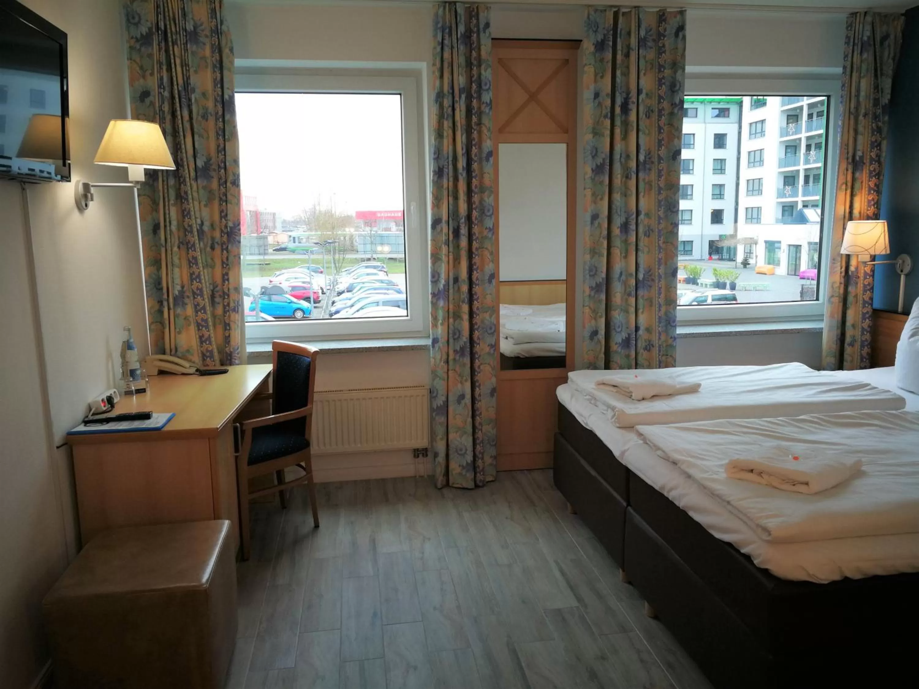 Bed in Hotel NEAR BY