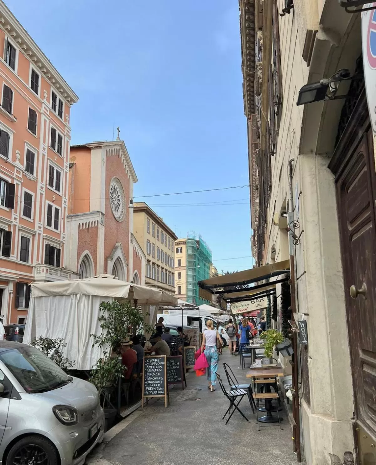 Street view in Relais Roma Vaticano - METRO station Ottaviano