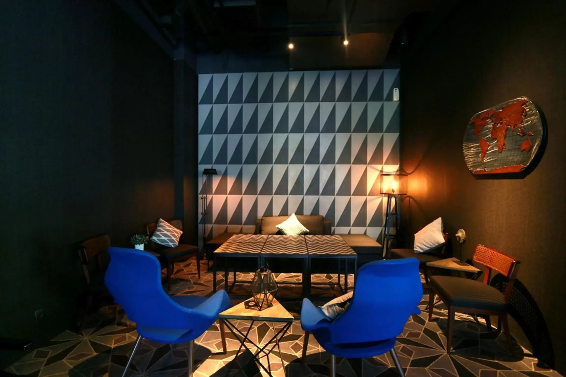 Restaurant/places to eat in Java Paragon Hotel & Residences Restaurant/places to eat in Java Paragon Hotel & Residences