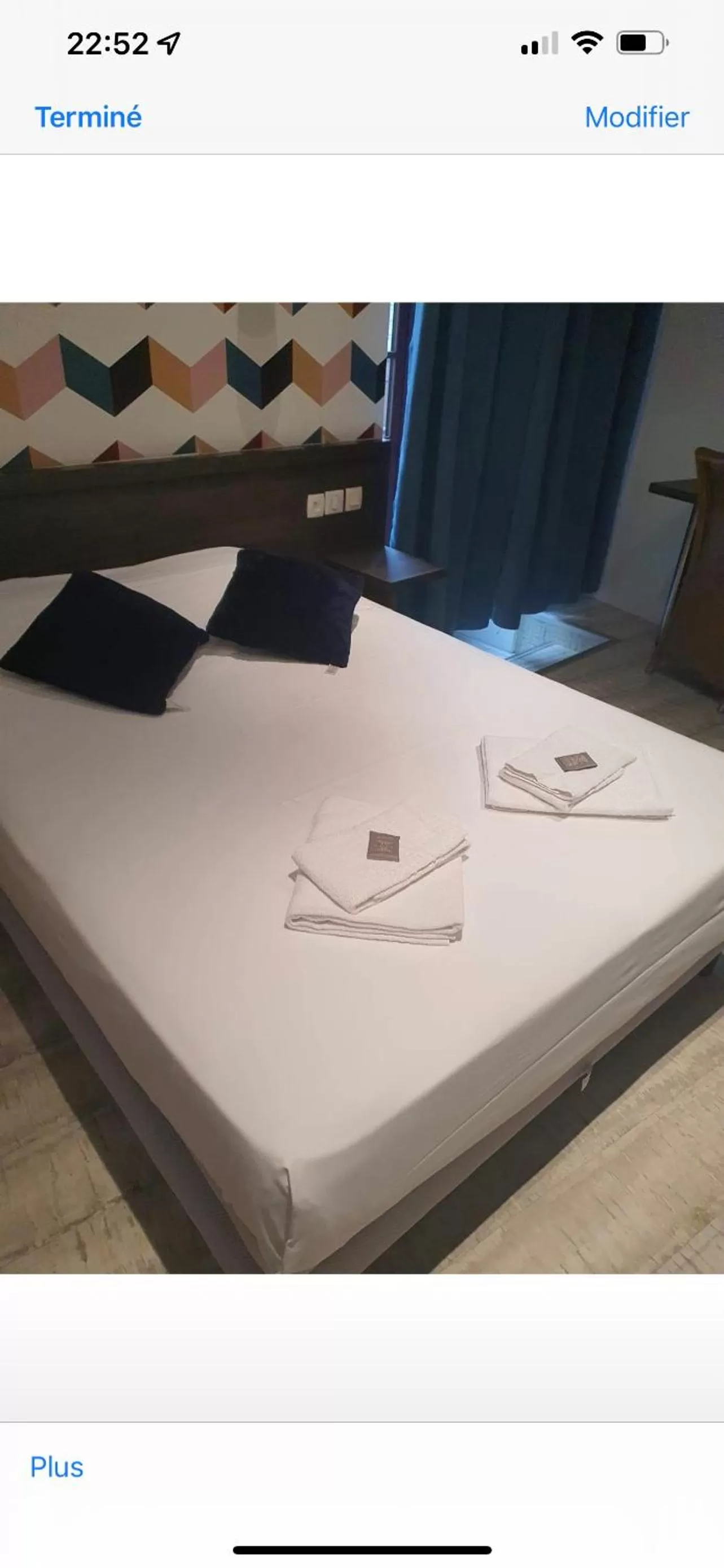 Bed in Théâtre Hôtel Chambéry