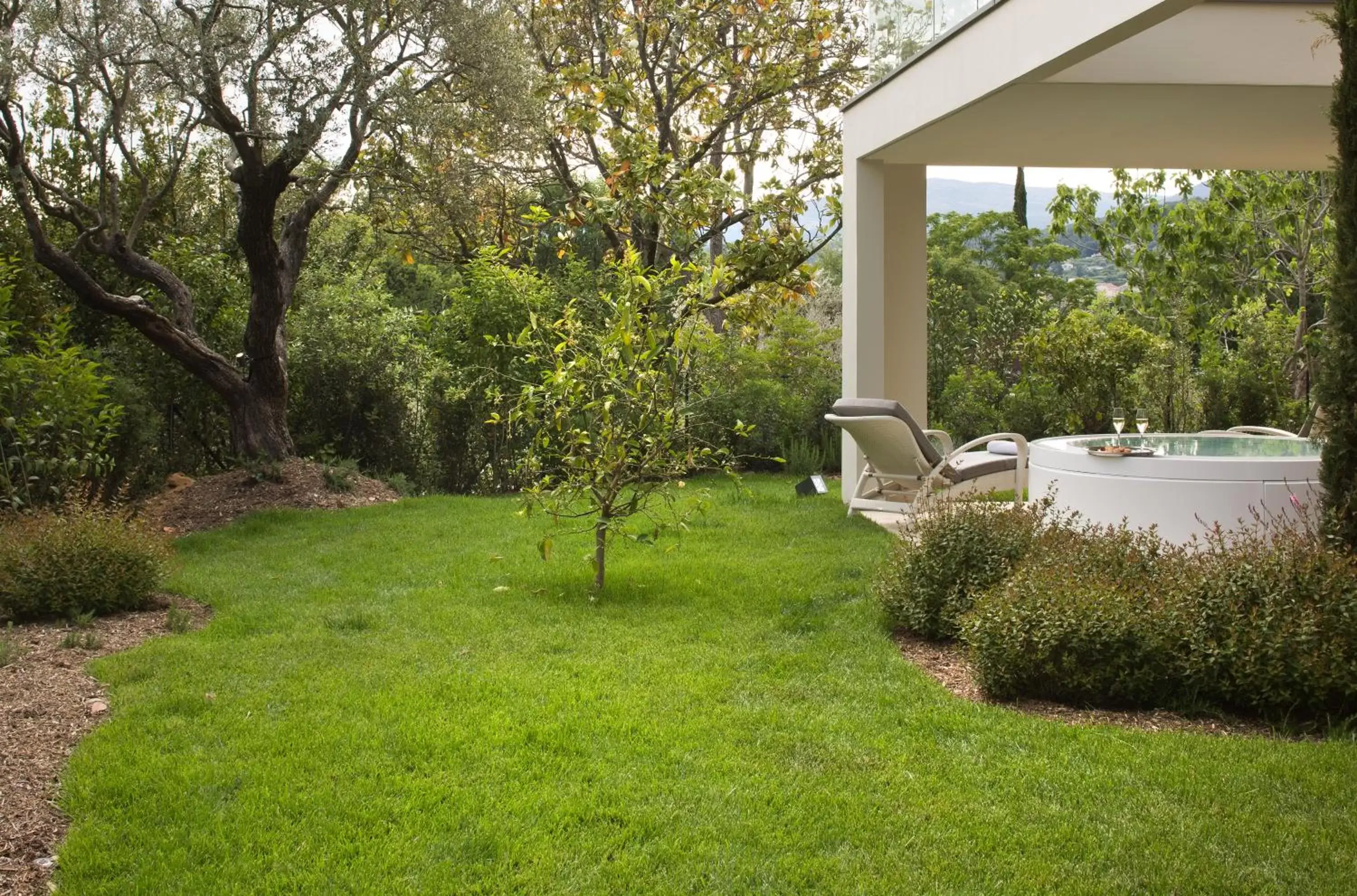 Garden in Domaine du Mas De Pierre