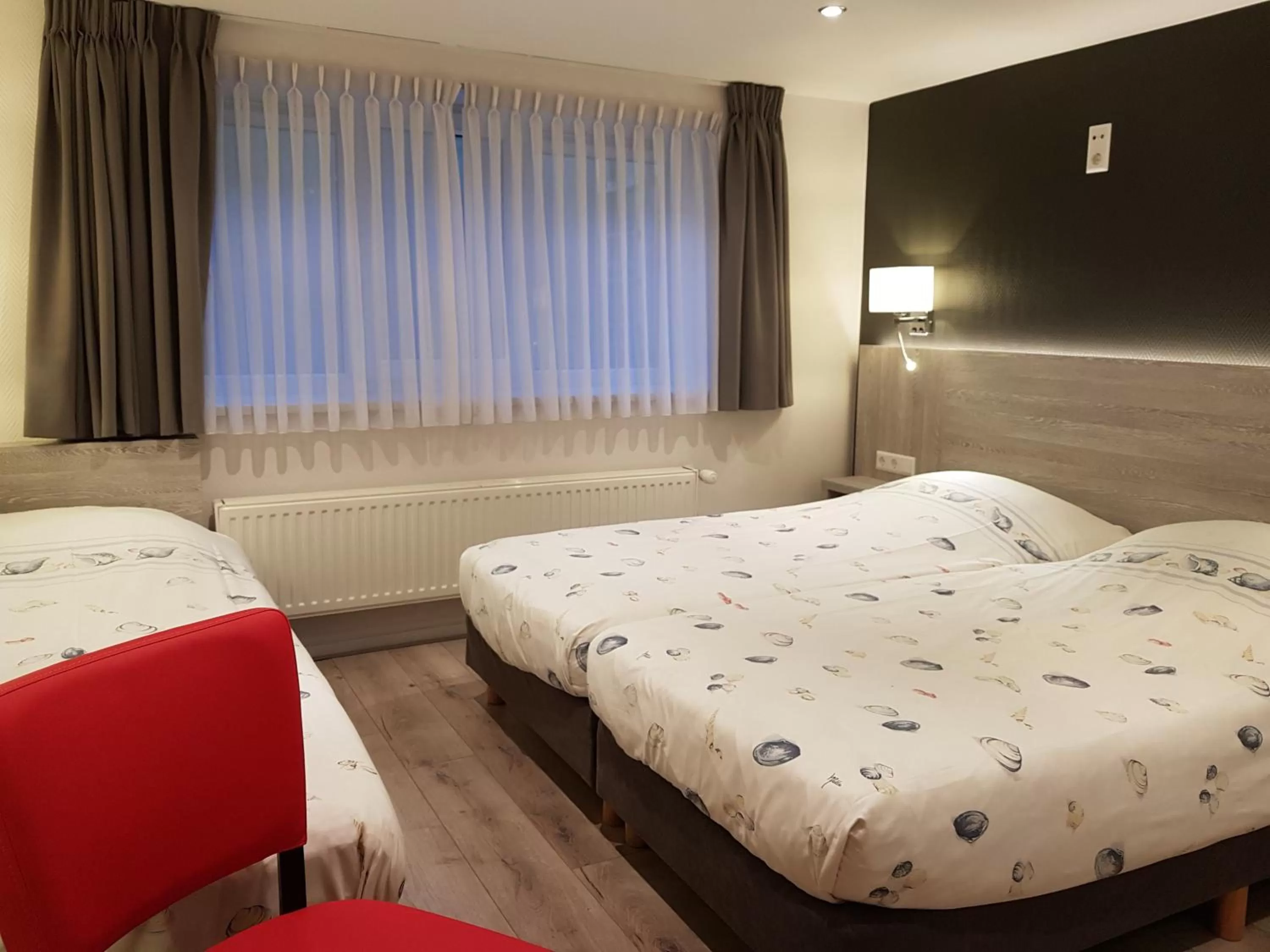 Bedroom, Bed in Hotel Bor Scheveningen