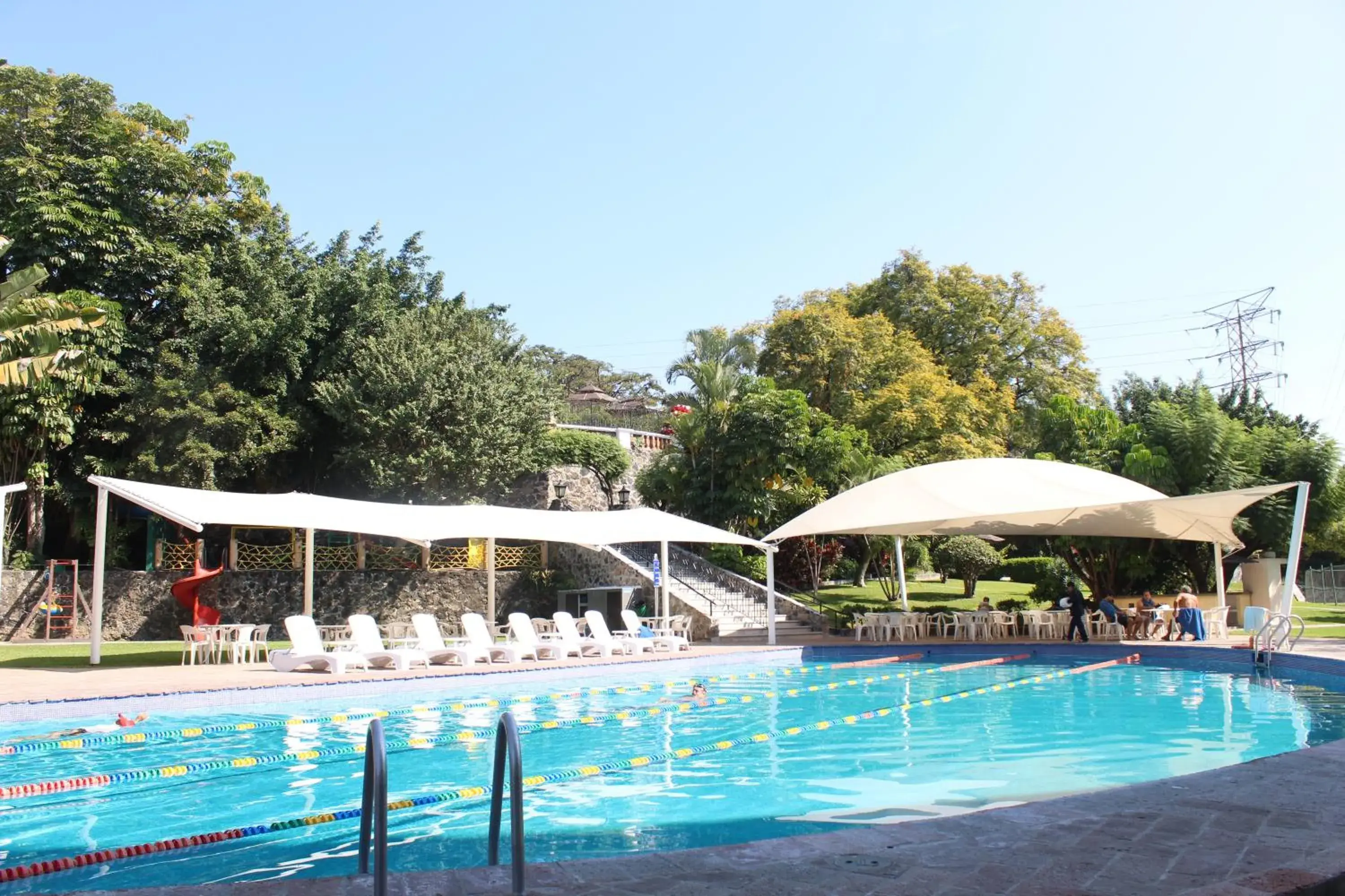 Swimming Pool in Hotel Coral Cuernavaca Resort & Spa