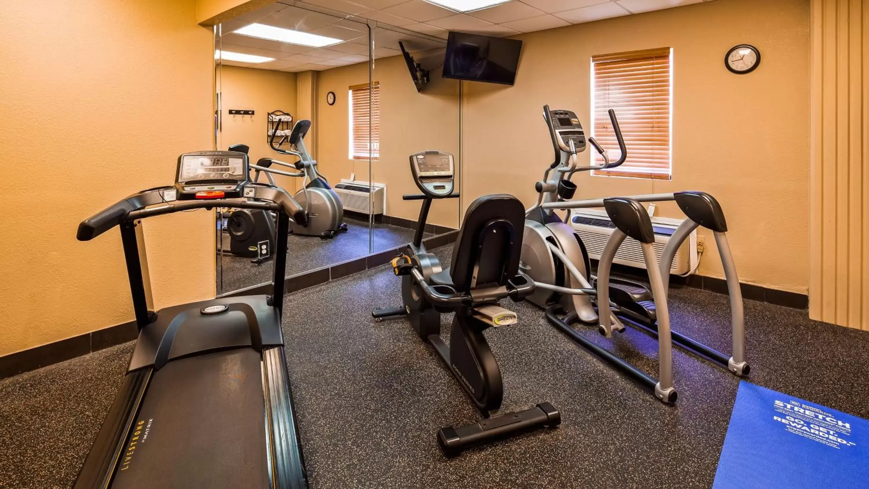 Fitness centre/facilities, Fitness Center/Facilities in Best Western Plus Gen X Inn