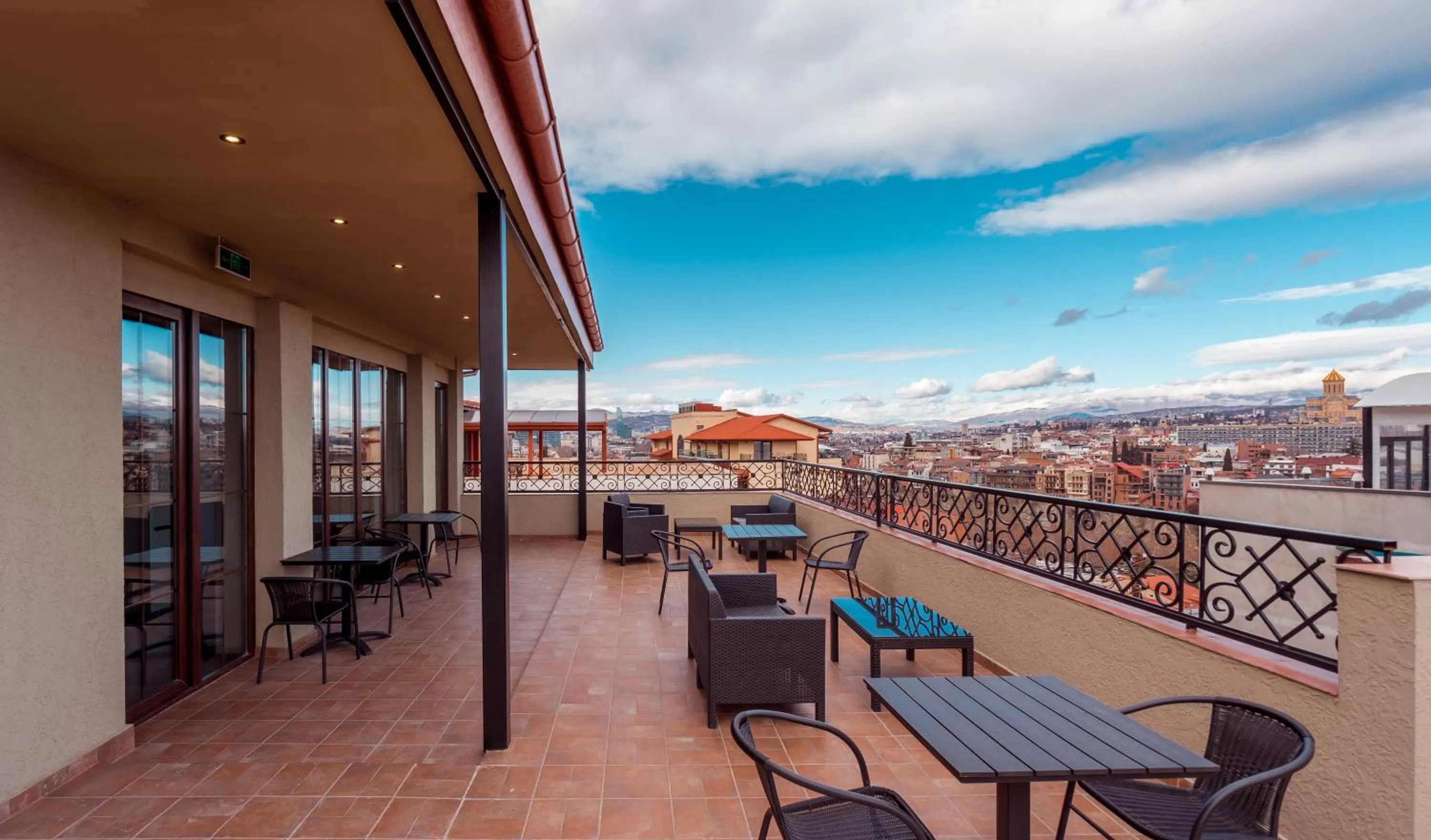 Day in Matiane Boutique Hotel