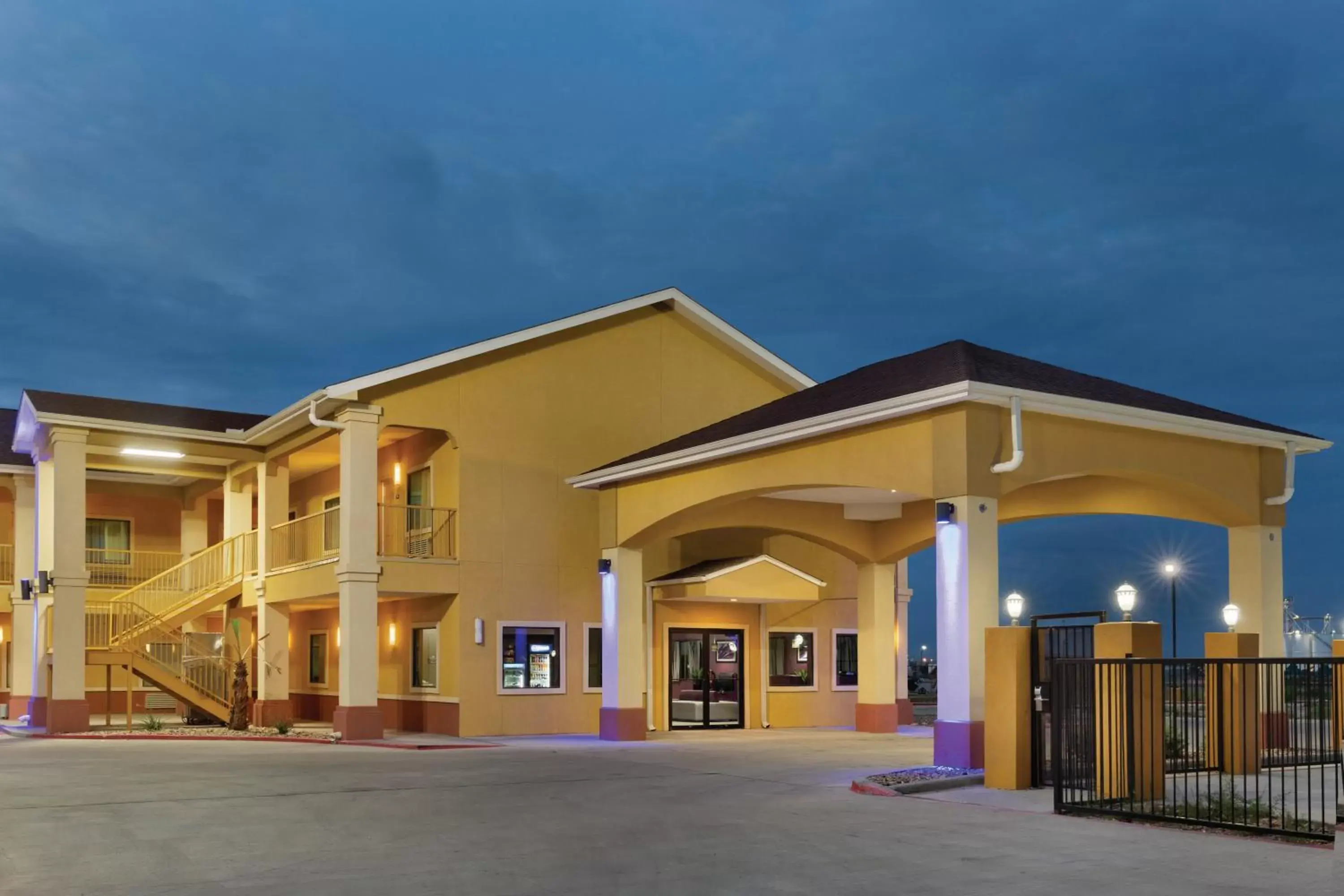 Property Building in Days Inn by Wyndham Odessa