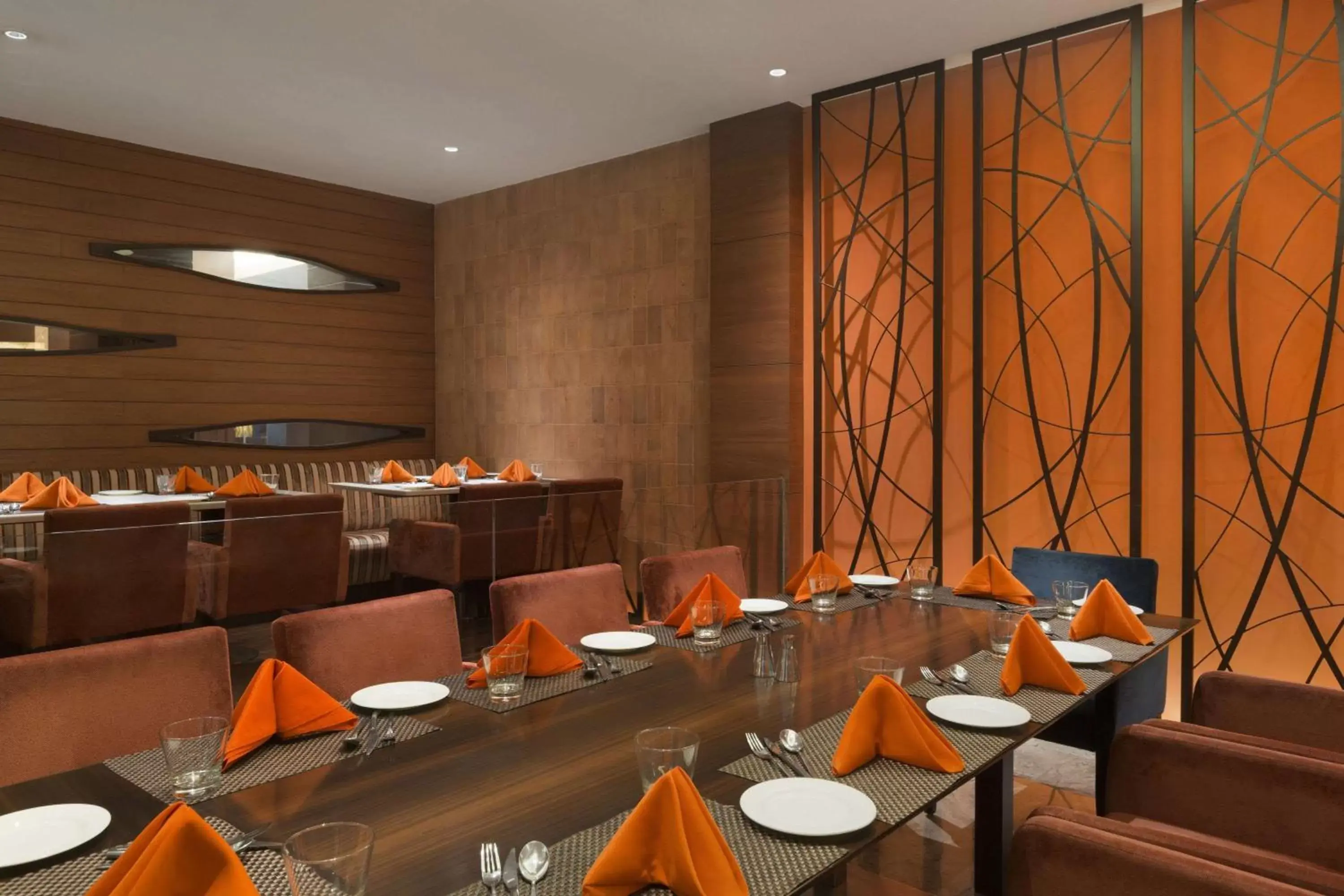 Restaurant/Places to Eat in Ramada Plaza by Wyndham JHV Varanasi