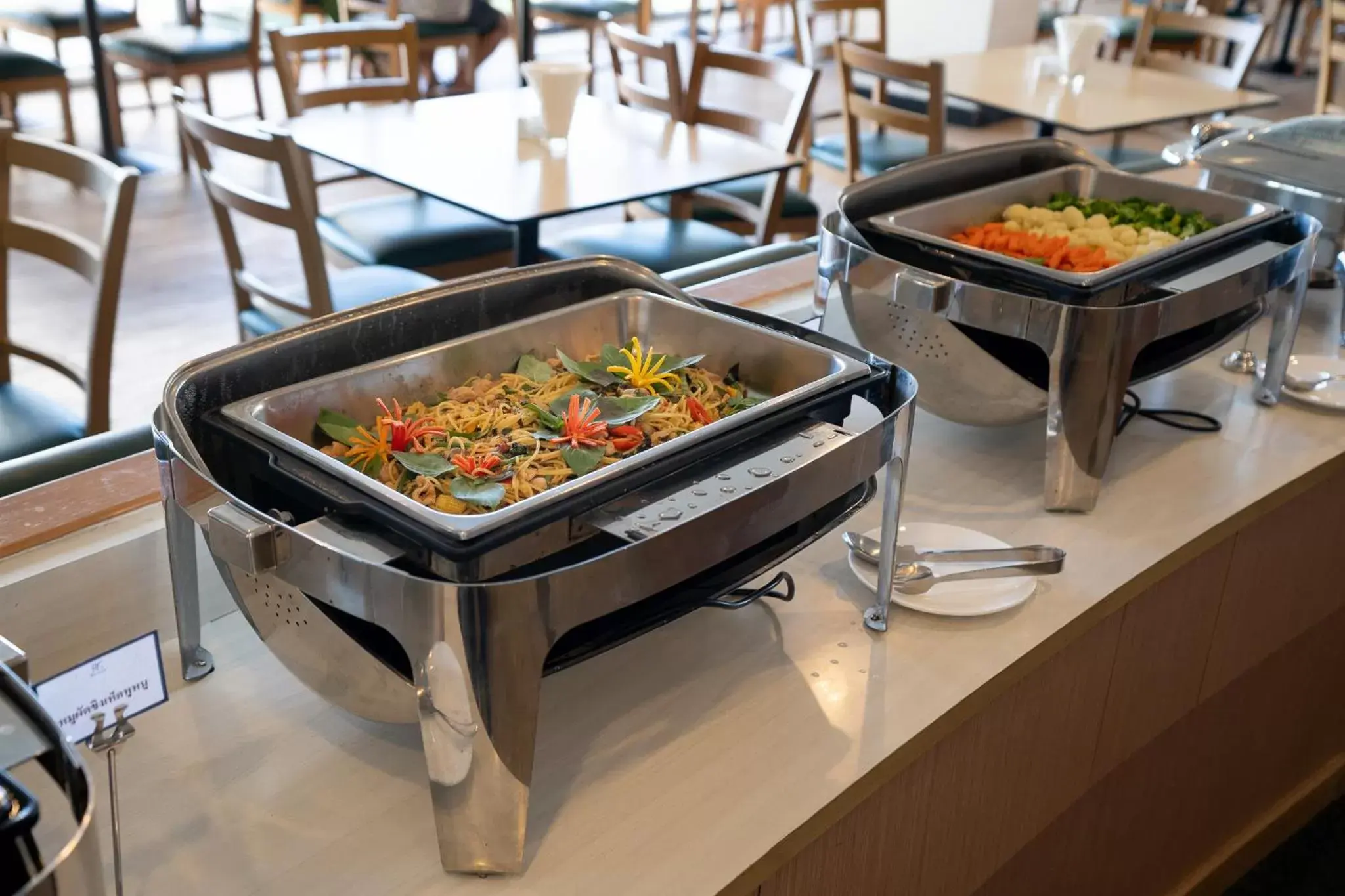 Restaurant/places to eat in Riverine Place Hotel and Residence Restaurant/places to eat in Riverine Place Hotel and Residence