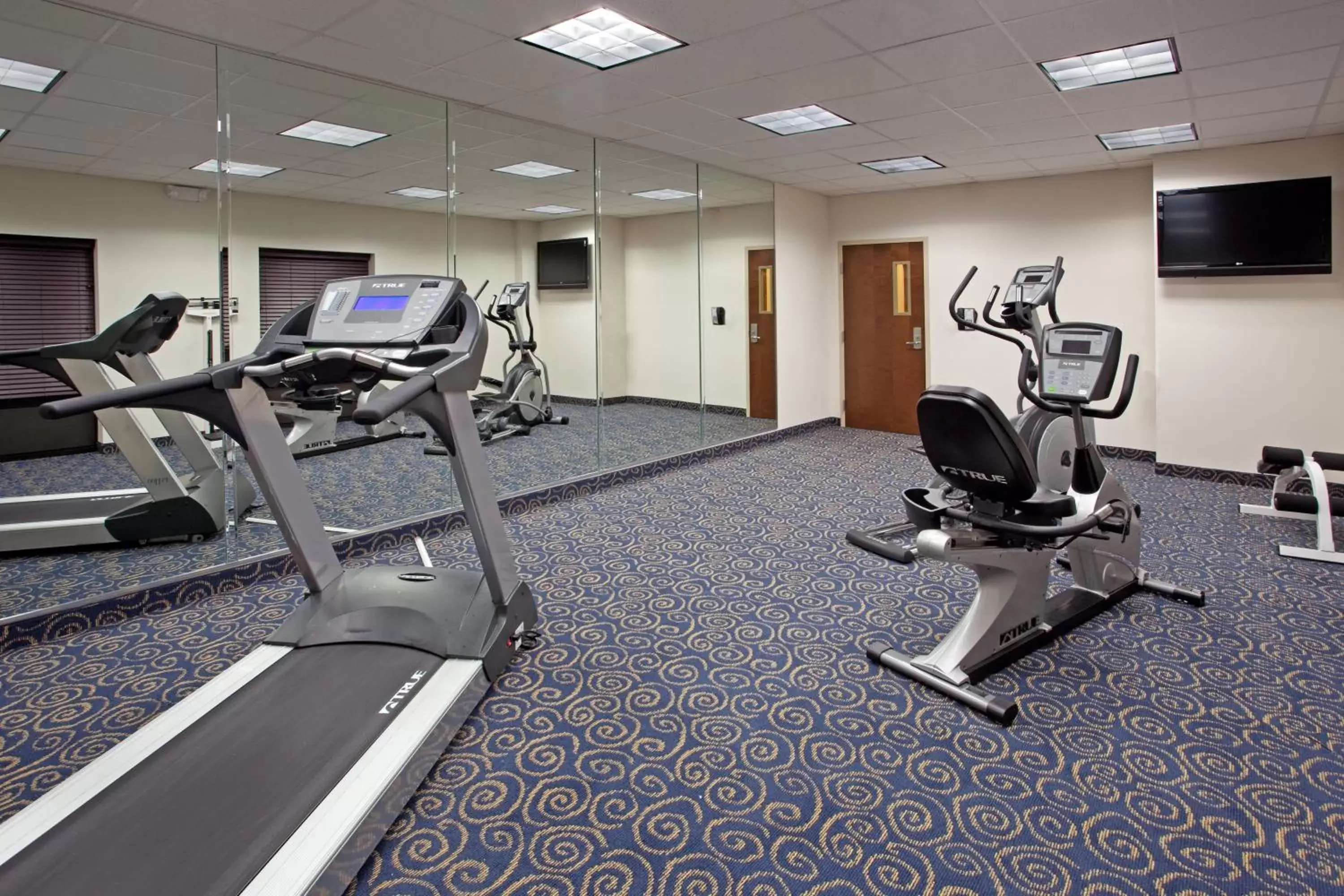 Fitness centre/facilities, Fitness Center/Facilities in Holiday Inn Express Hotel & Suites Hope Mills-Fayetteville Airport, an IHG Hotel