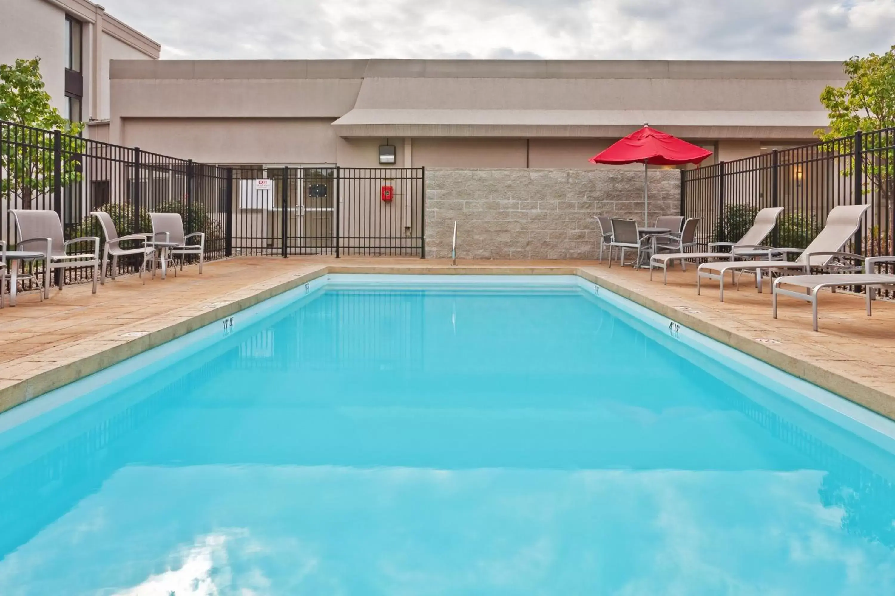 Swimming Pool in Holiday Inn Bloomington-University Area, an IHG Hotel