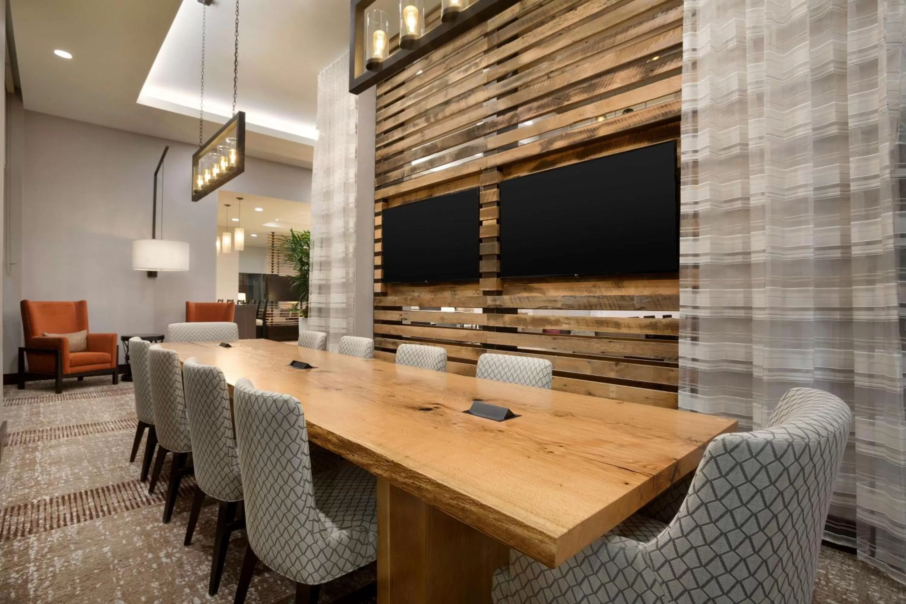 Lobby or reception in Hilton Garden Inn Downtown Birmingham