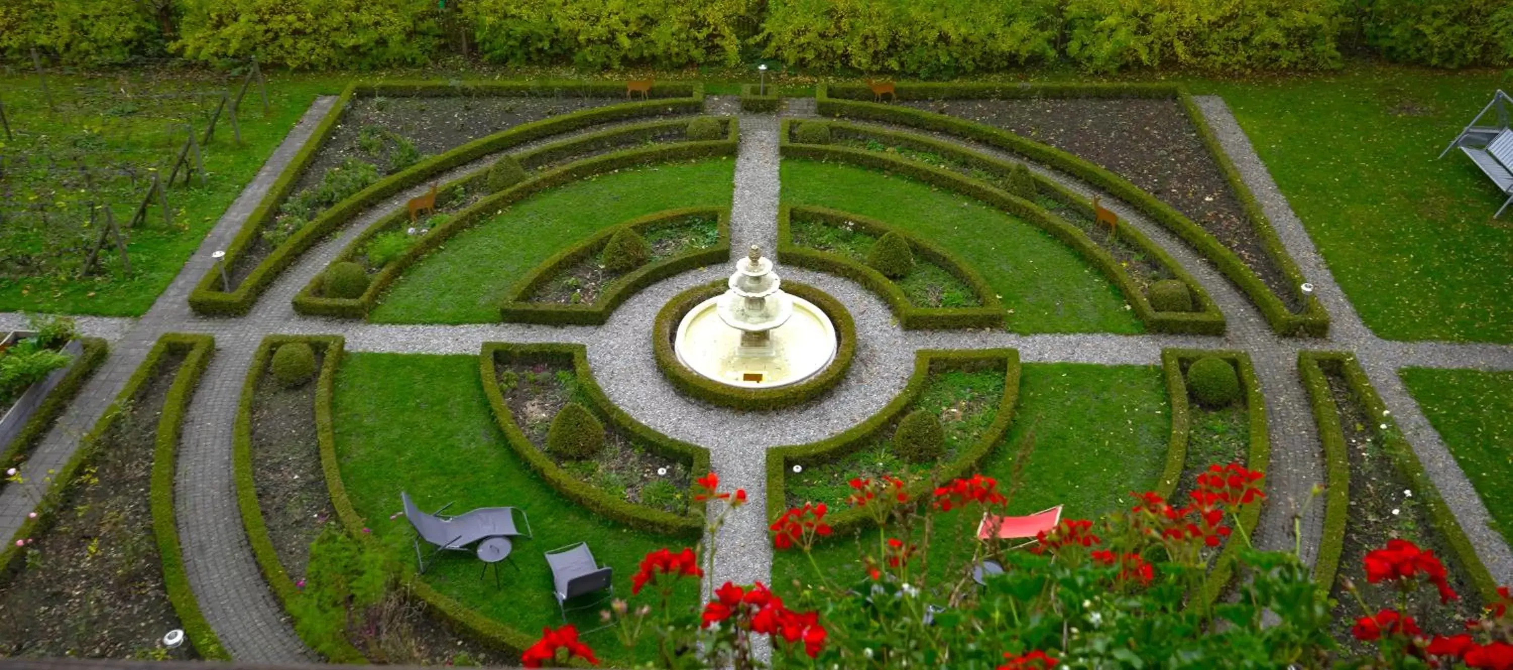 Garden view, Bird's-eye View in Alpenrose Hotel and Gardens