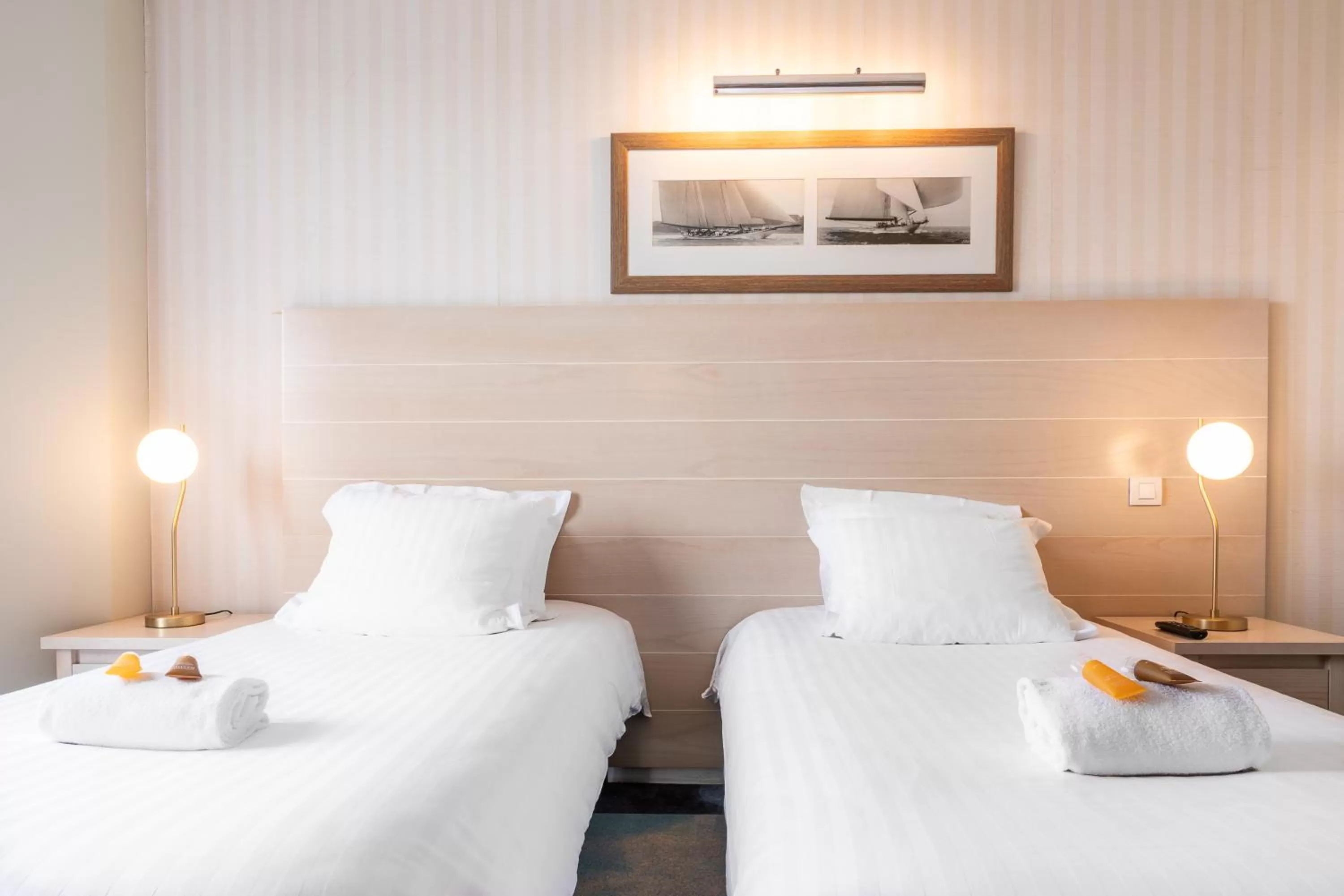 Bedroom, Bed in SOWELL HOTELS Le Beach