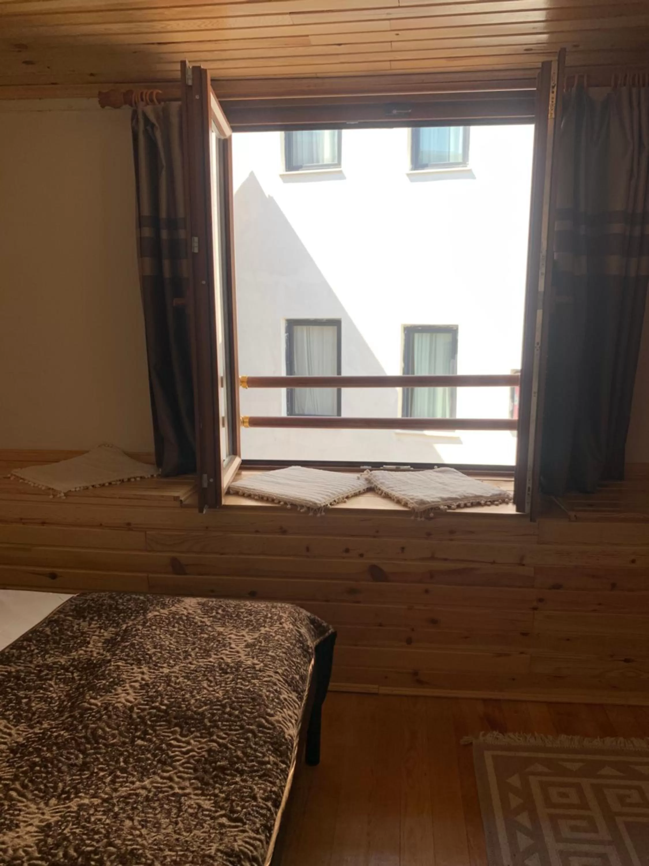 Bedroom, Bed in Tom Square Boutique Hotel