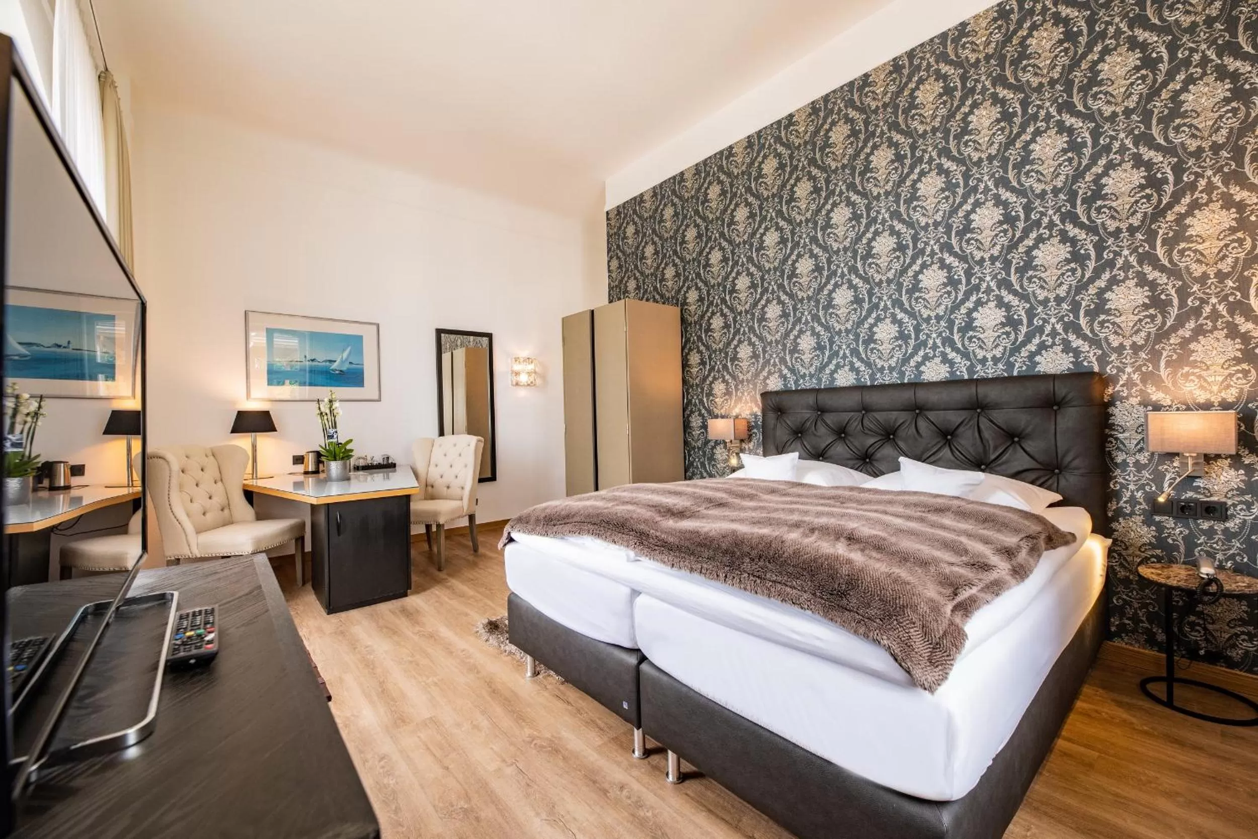 Photo of the whole room, Bed in Boutique-Hotel Villa Anna