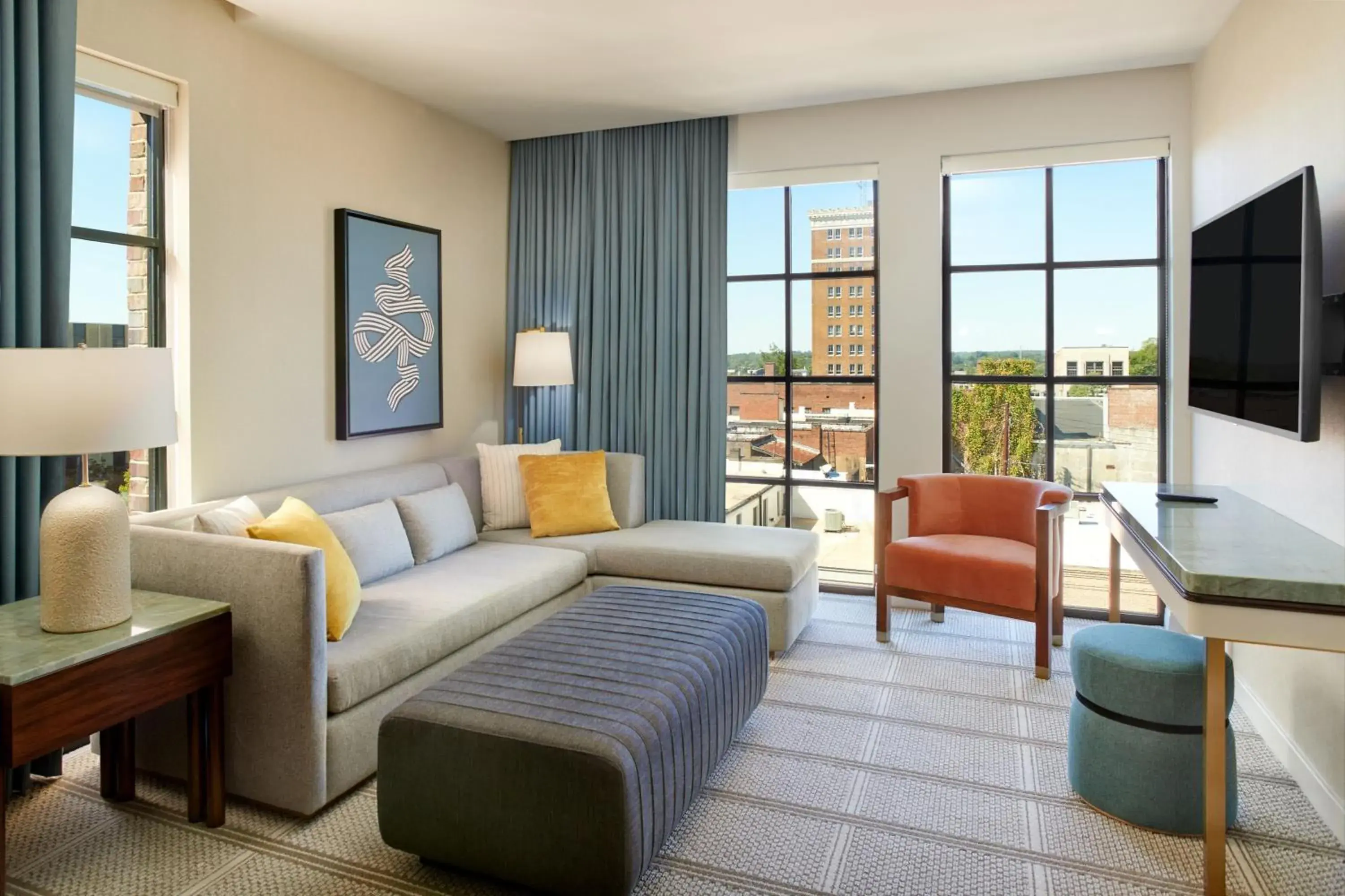 Living room, Seating Area in The Alamite, Tuscaloosa, a Tribute Portfolio Hotel