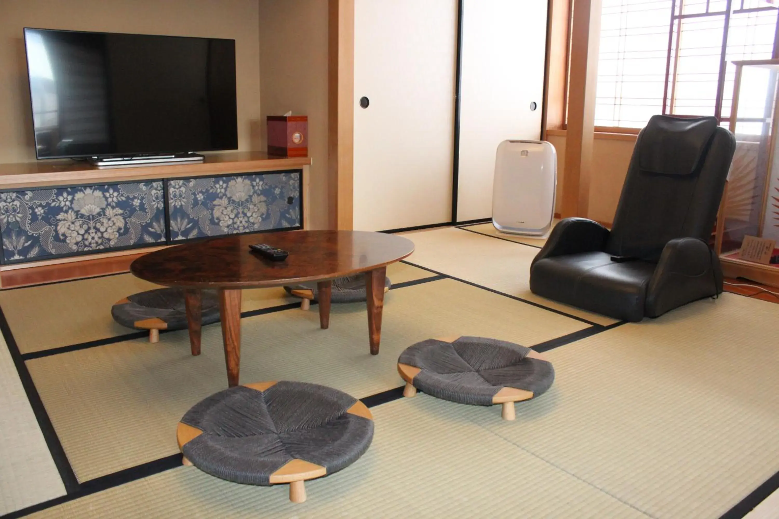 Living room, Seating Area in Honjin Hiranoya Kachoan