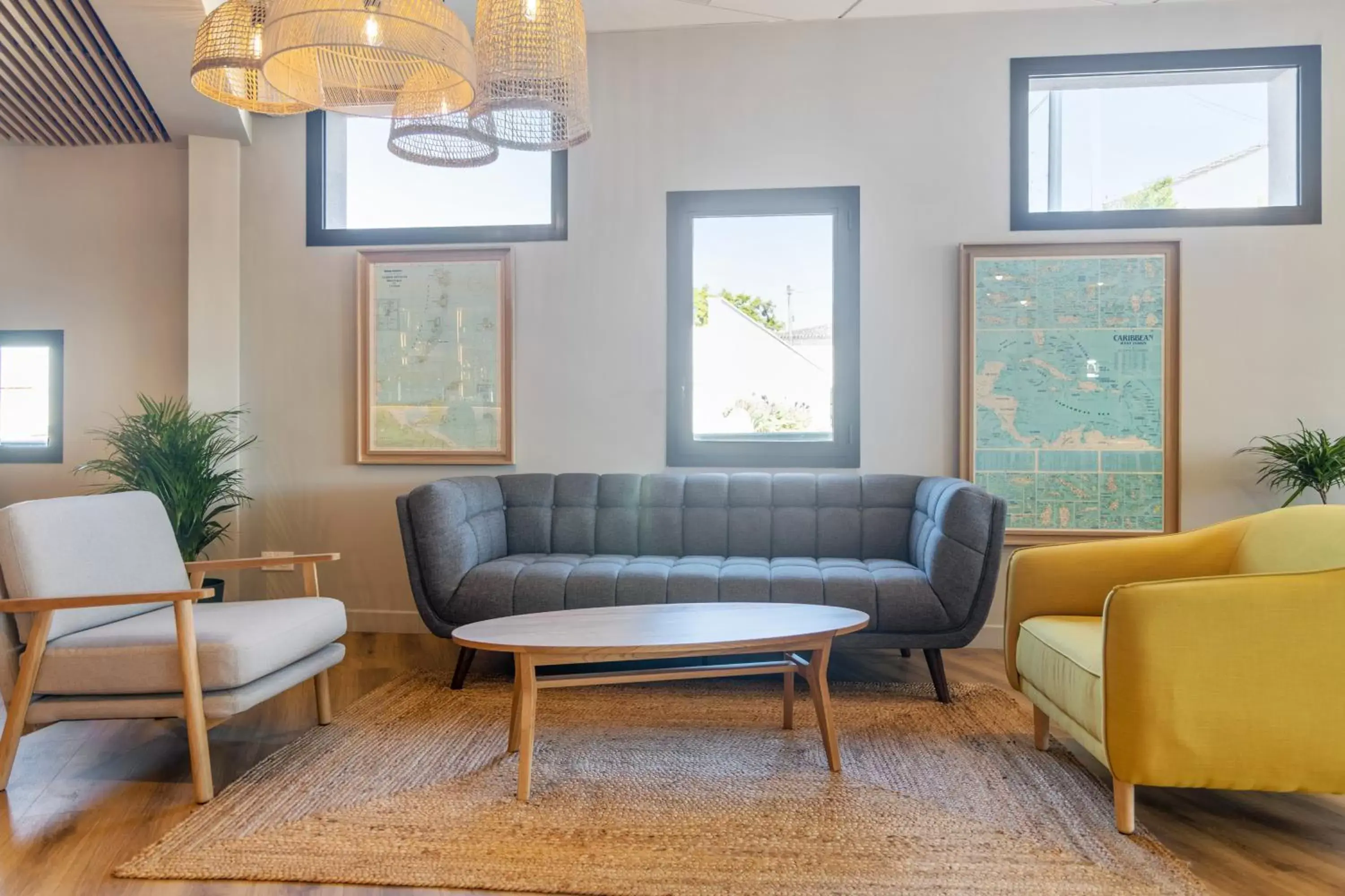 Living room, Seating Area in Kyriad Bordeaux Nord Sainte Eulalie