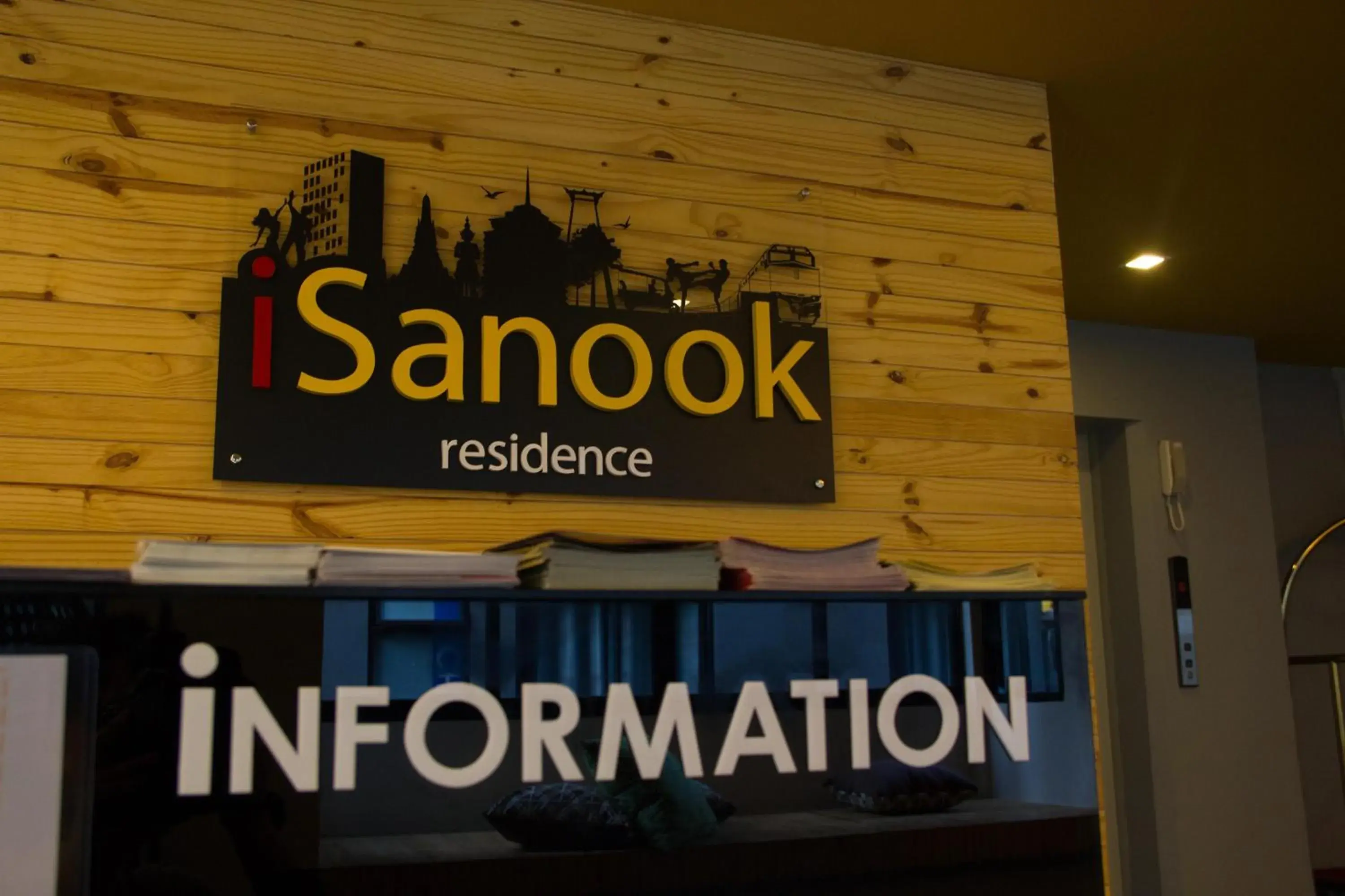 Lobby or reception, Property Logo/Sign in iSanook Bangkok