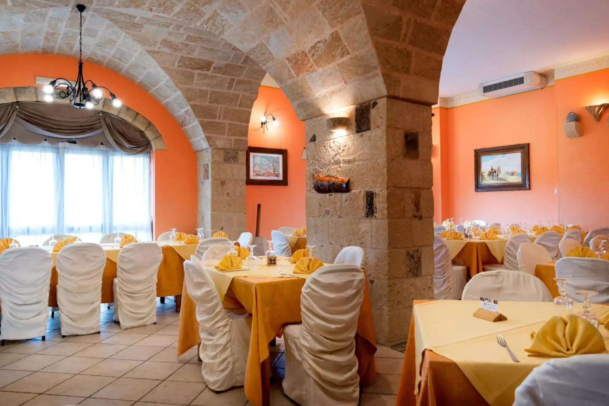 Restaurant/Places to Eat in Hotel Salento