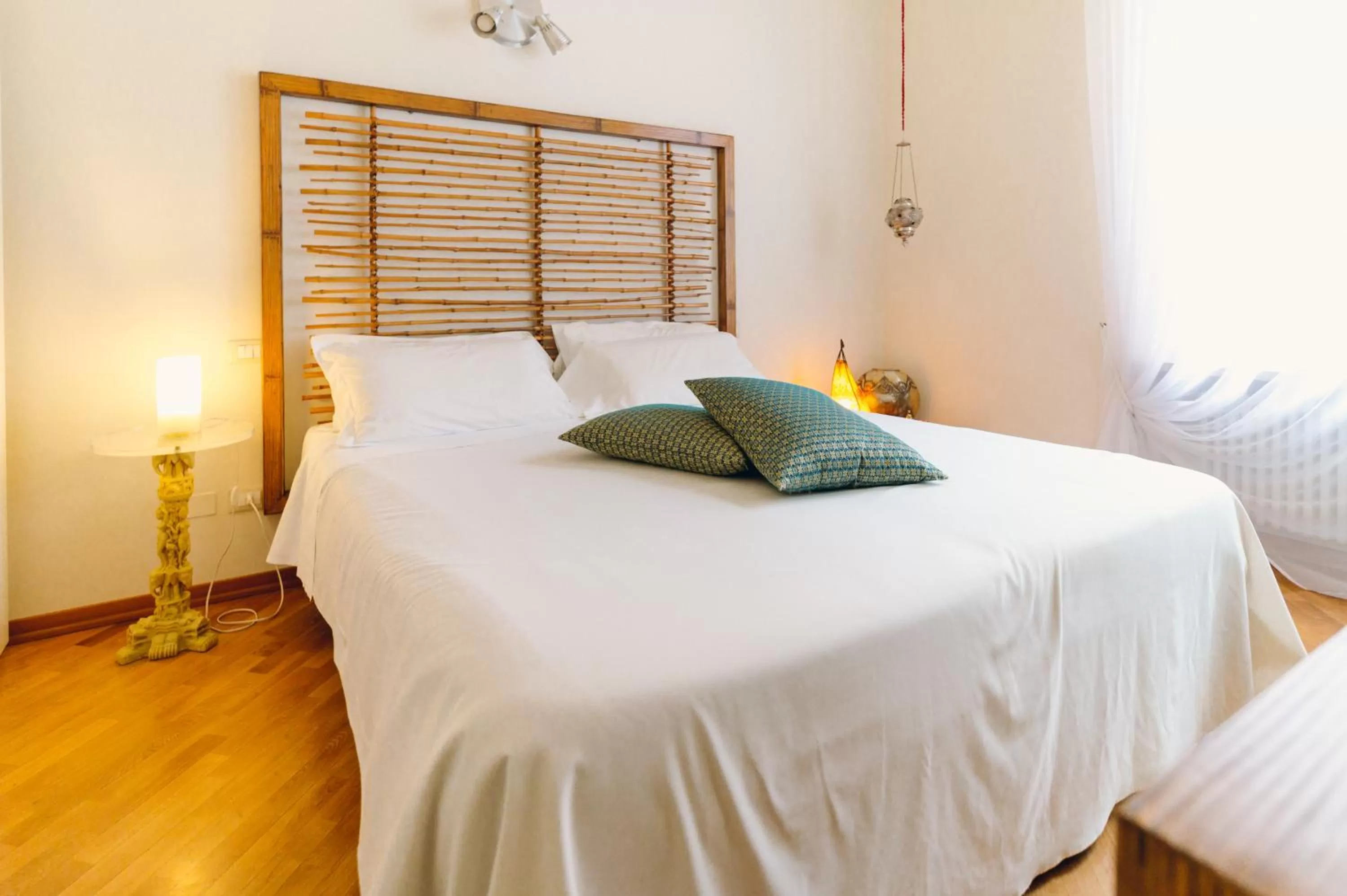 Bed in Exclusive Aparthotel La Reunion