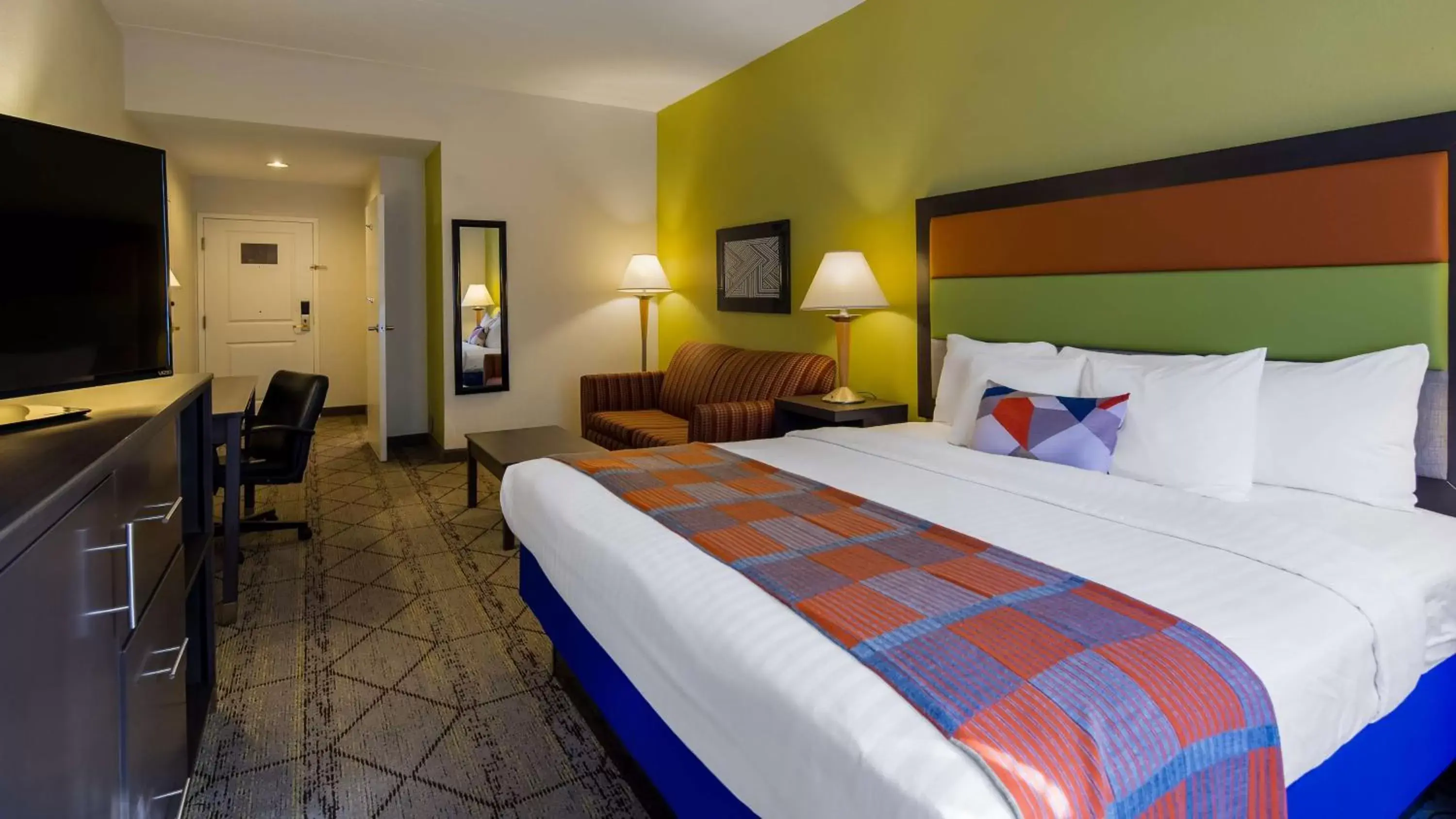 Bedroom, Bed in Best Western Plus Newport News Bedroom, Bed in Best Western Plus Newport News