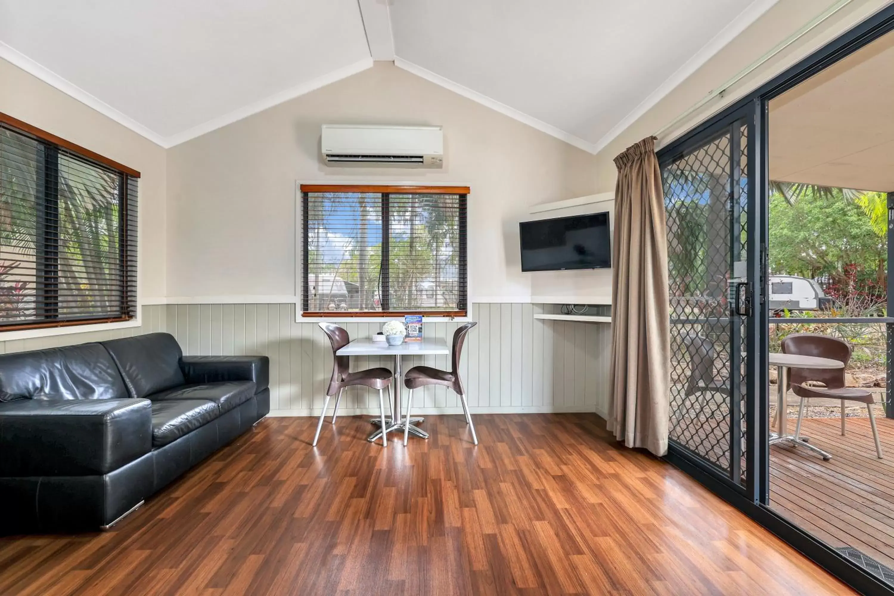 Seating Area in Darwin FreeSpirit Resort