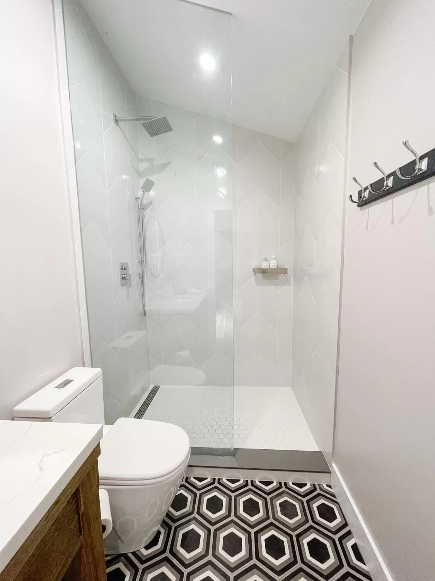 Bathroom in Inn On King Bed & Breakfast