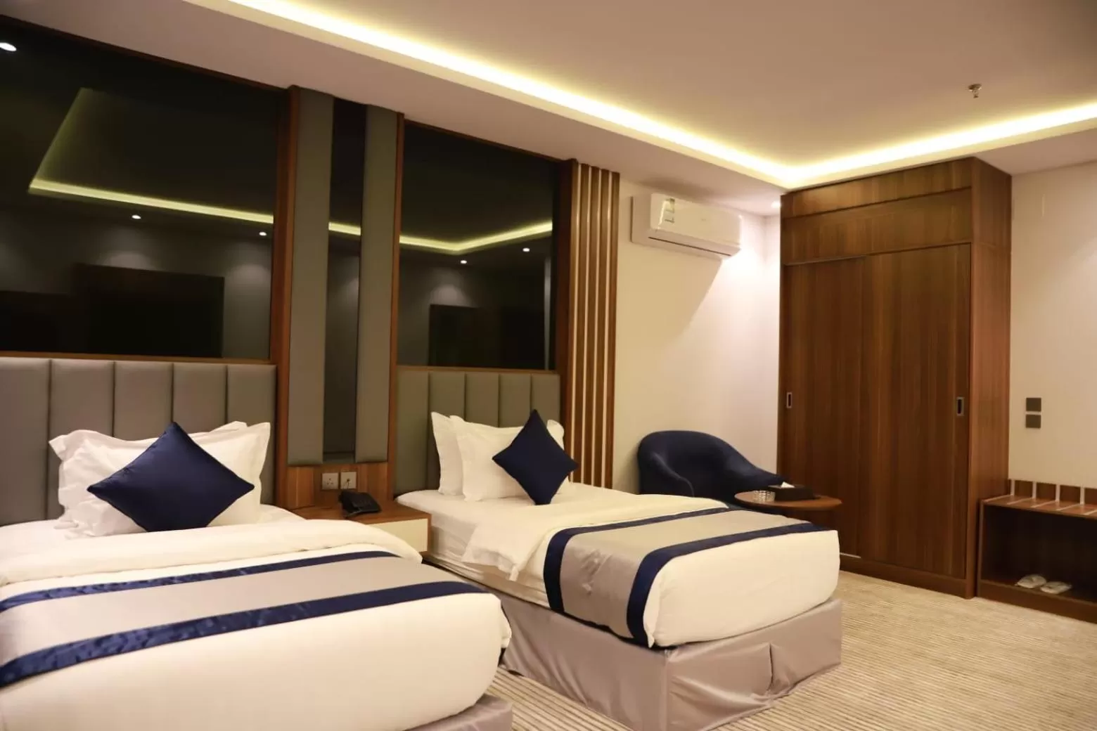 Bedroom, Bed in Tulip View Hotel