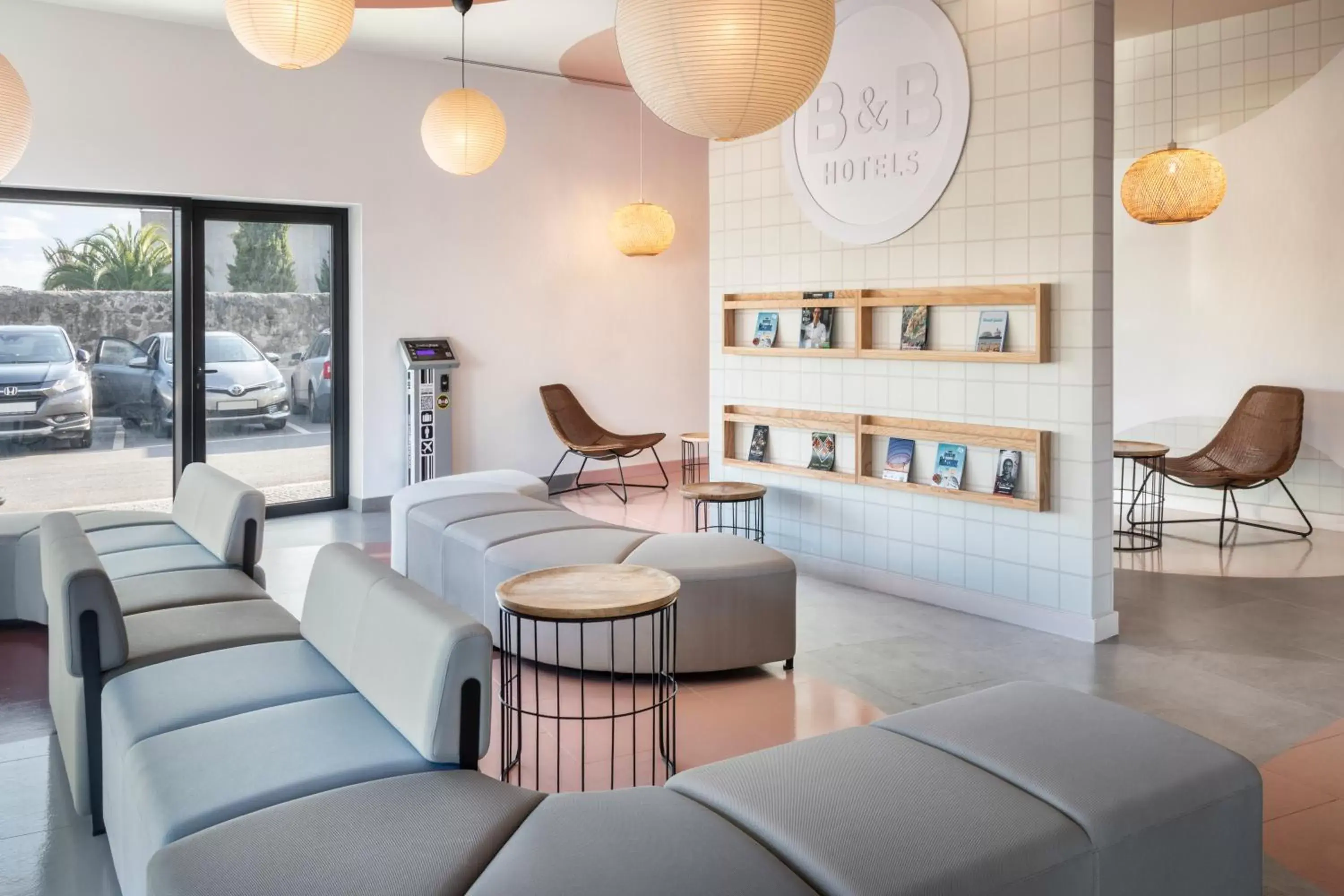 Seating Area in B&B HOTEL Porto Expo Aeroporto