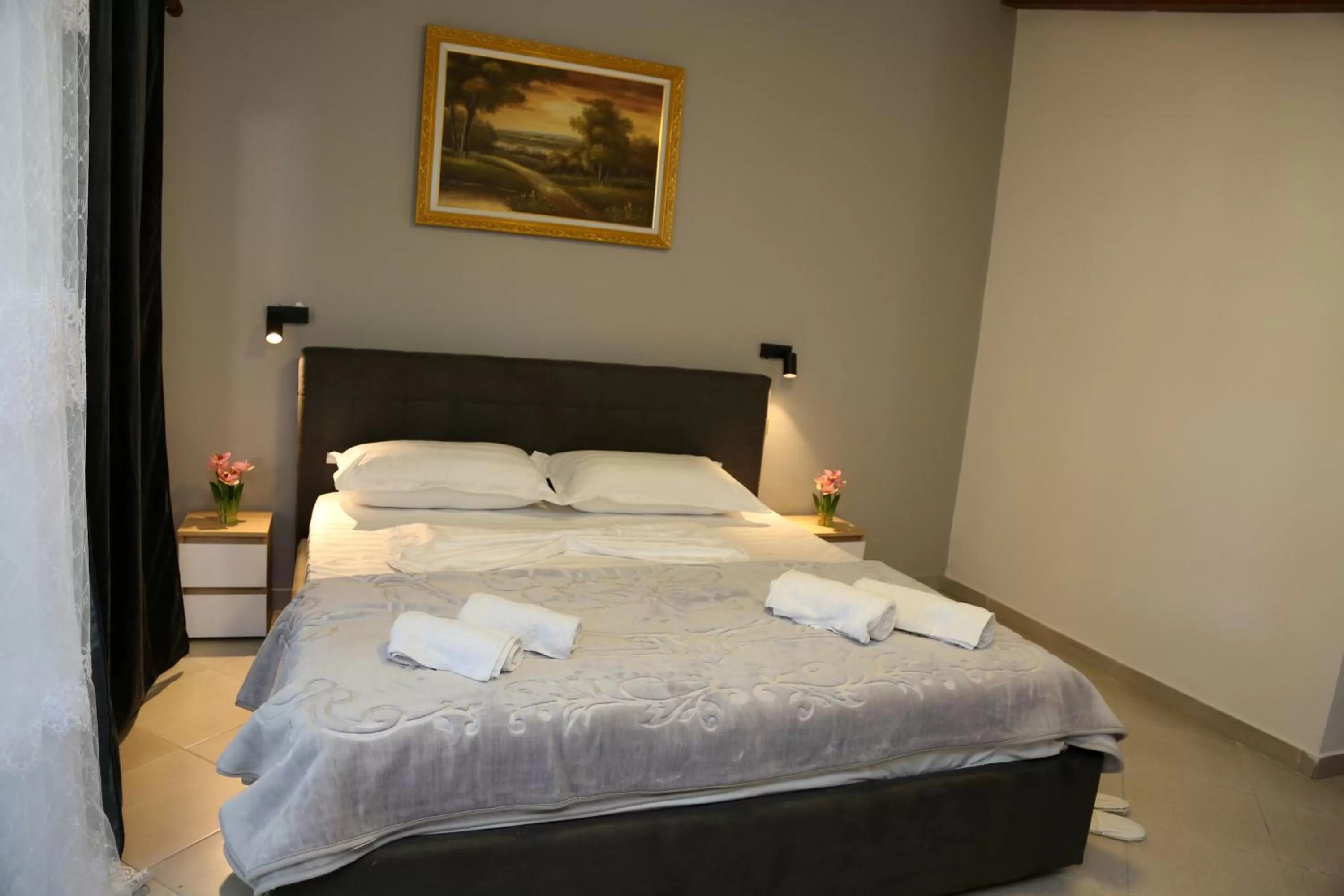 Bed in Hotel Millenium Tirana