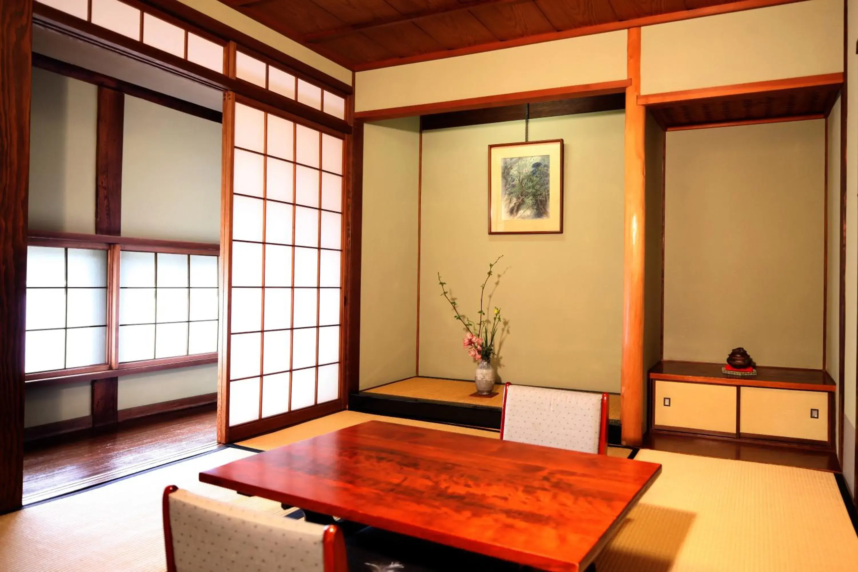 Photo of the whole room in Ryori Ryokan Tsurugata Hotel