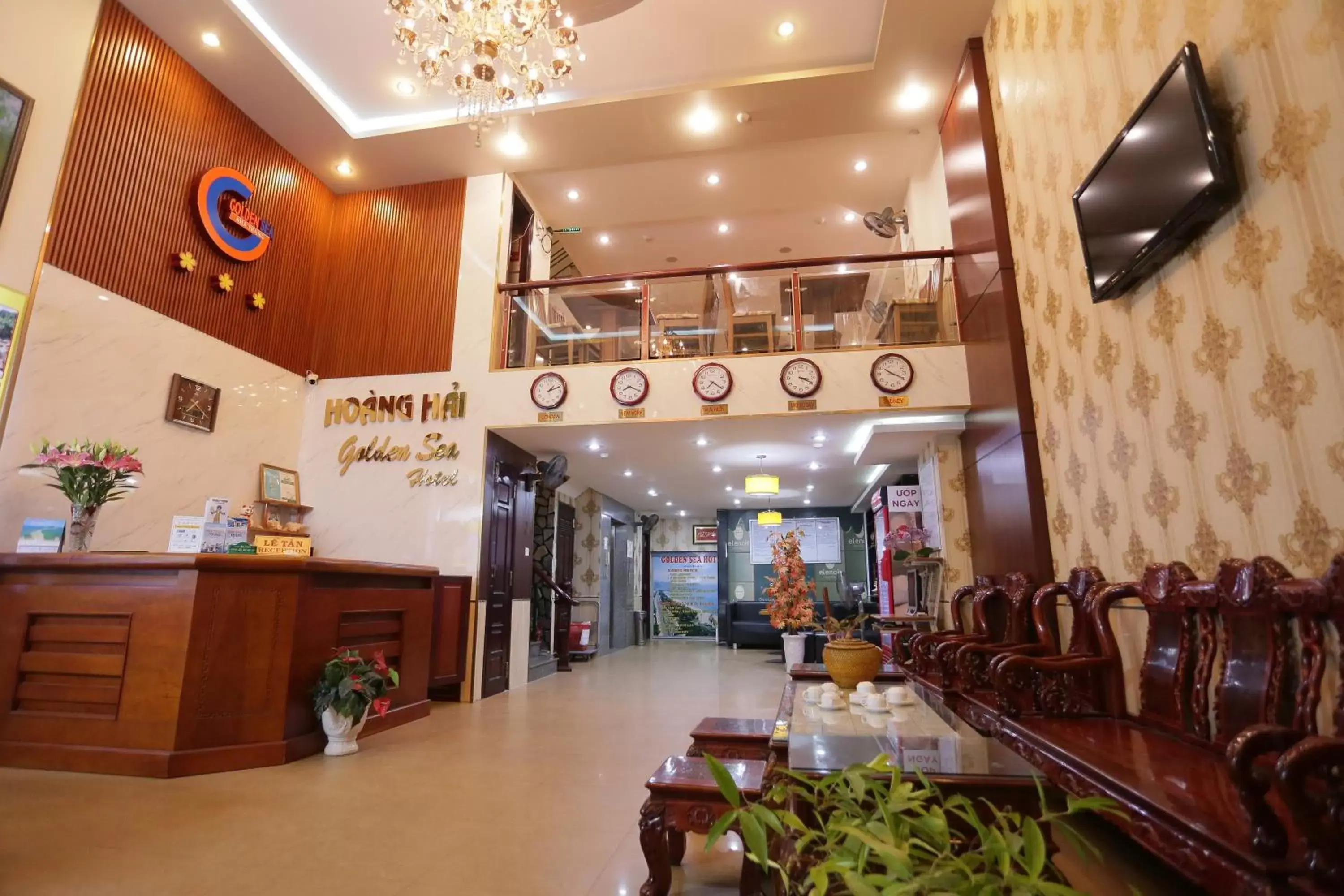 Lobby or reception in Golden Sea Hotel