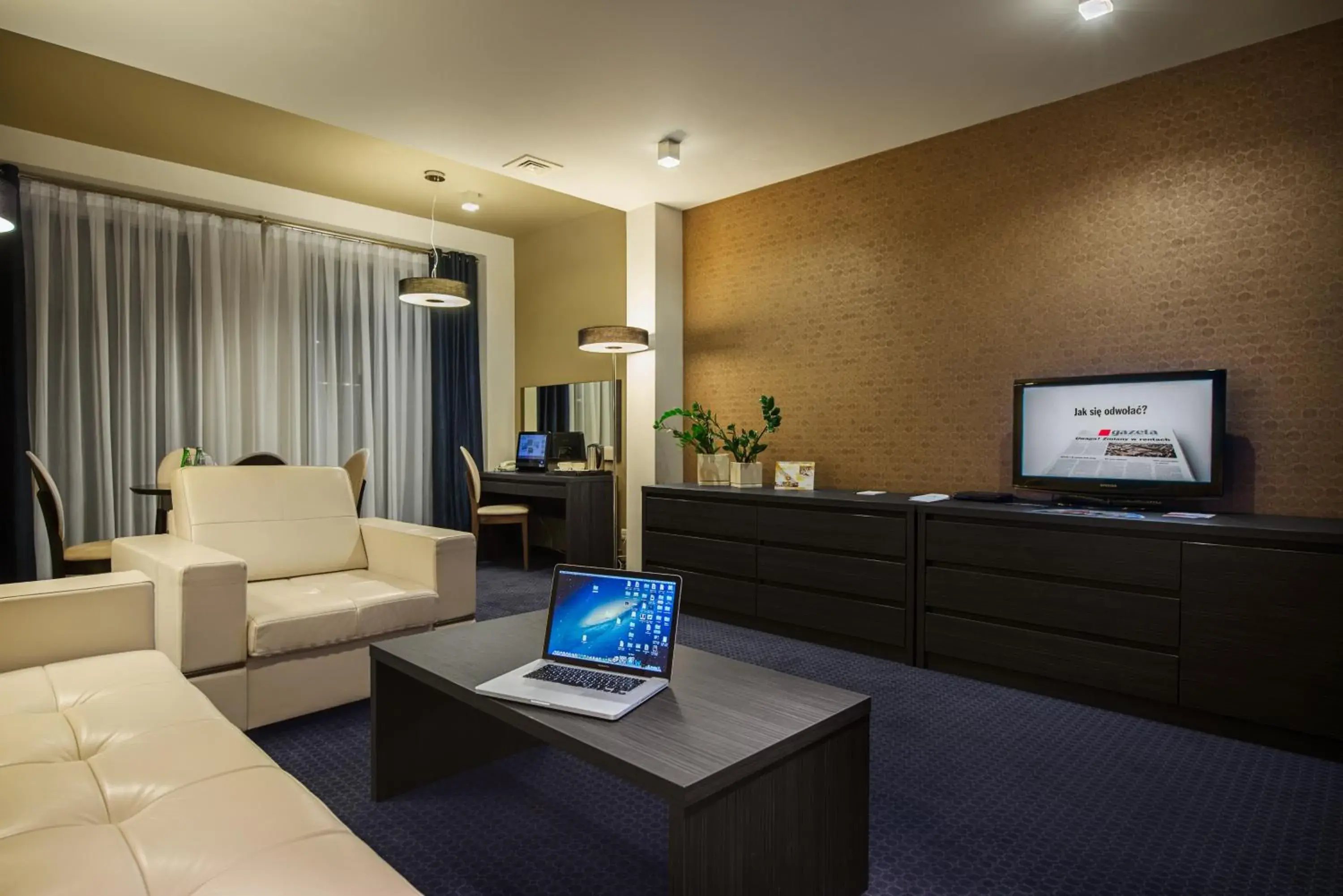 Living room, TV/Entertainment Center in Rado Resort Spa & Wellness