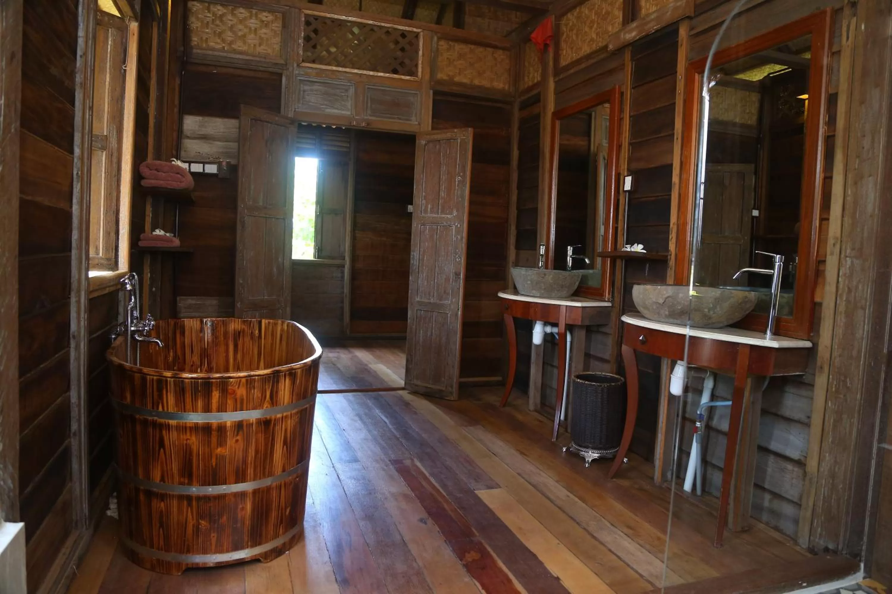 Bathroom in Kunang Kunang Heritage Villas