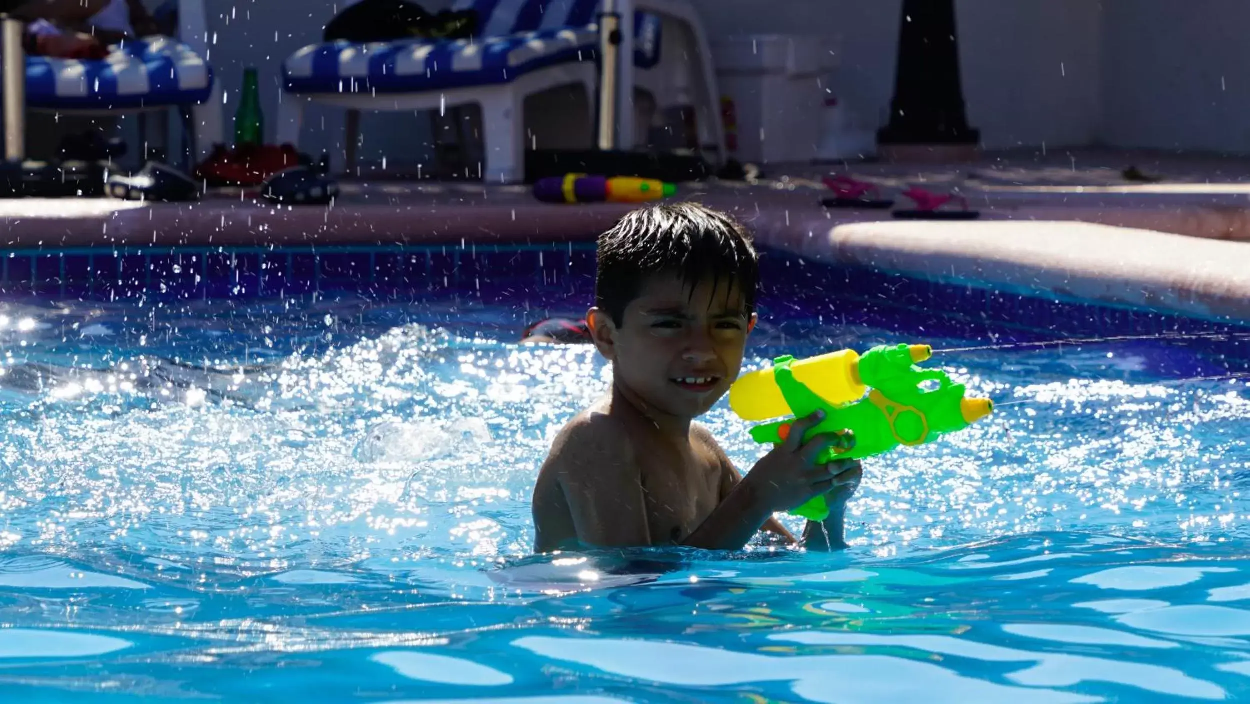 Swimming Pool in Acapulco Amor