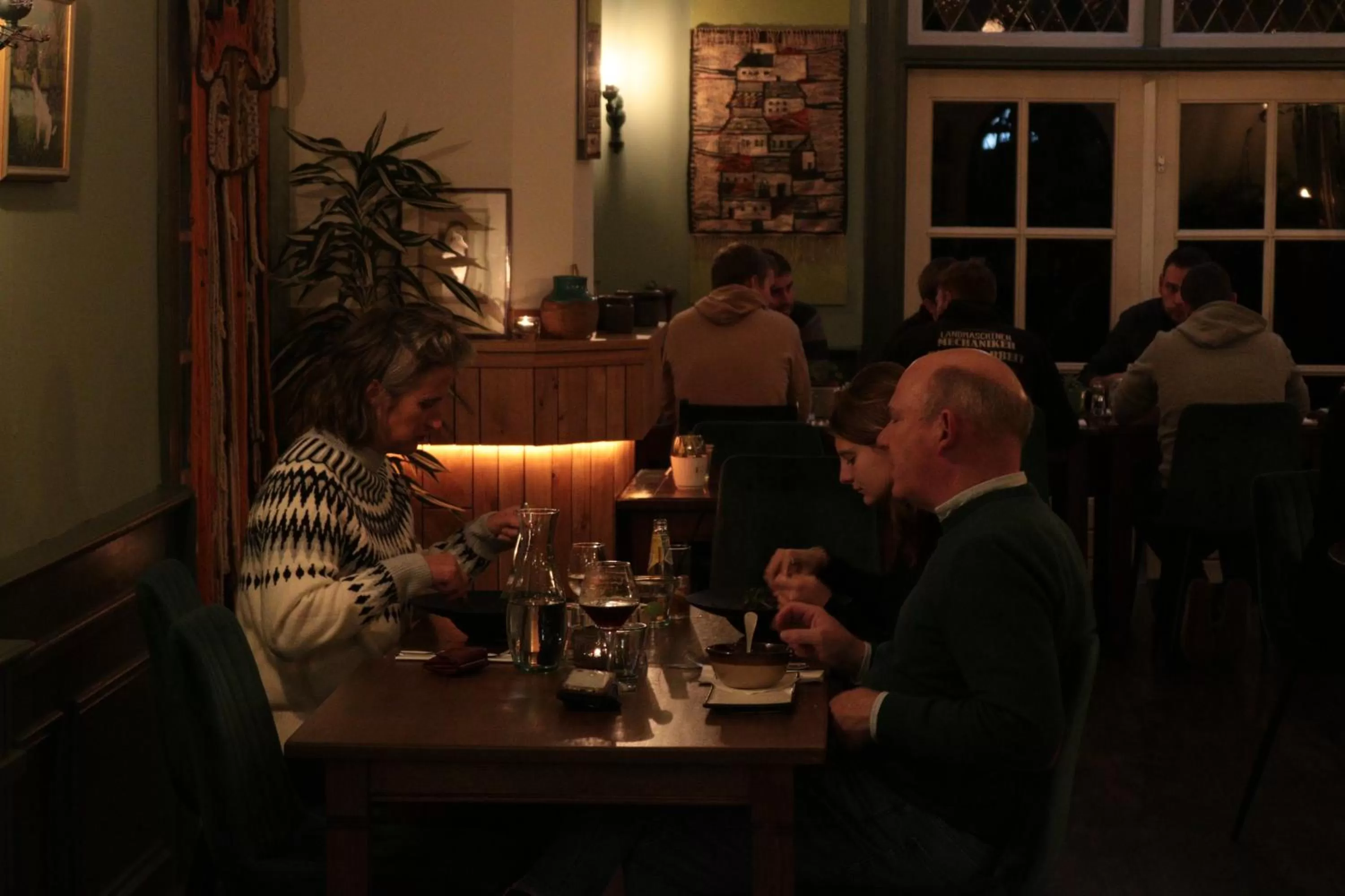 Restaurant/places to eat in Hotel De Gravin van Vorden