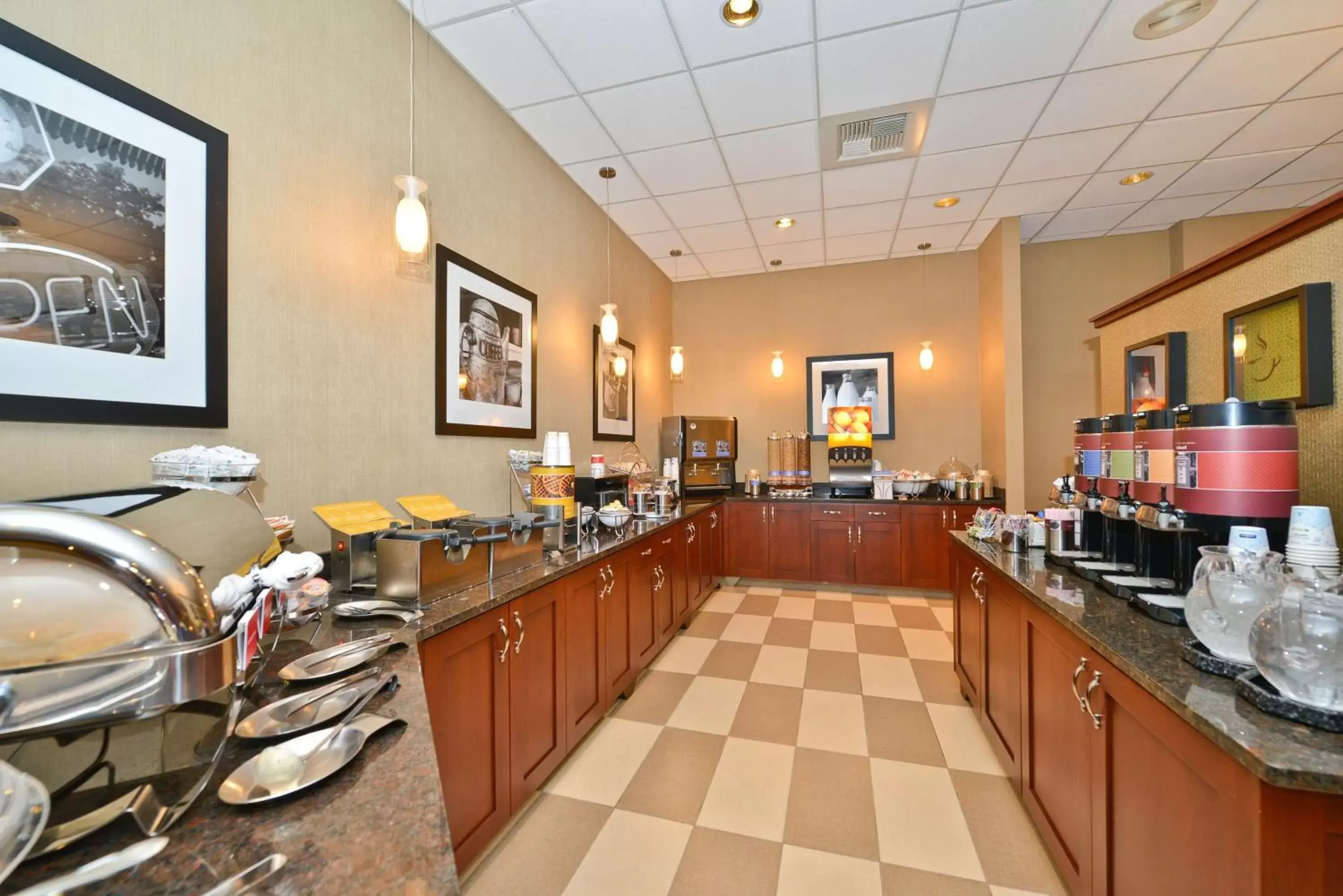 Dining area, Restaurant/Places to Eat in Hampton Inn By Hilton Spokane