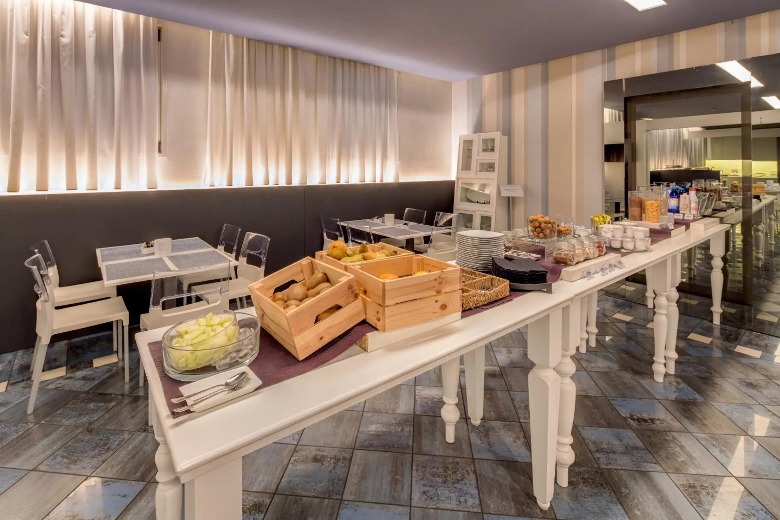 Restaurant/Places to Eat in Best Western Plus Hotel Farnese