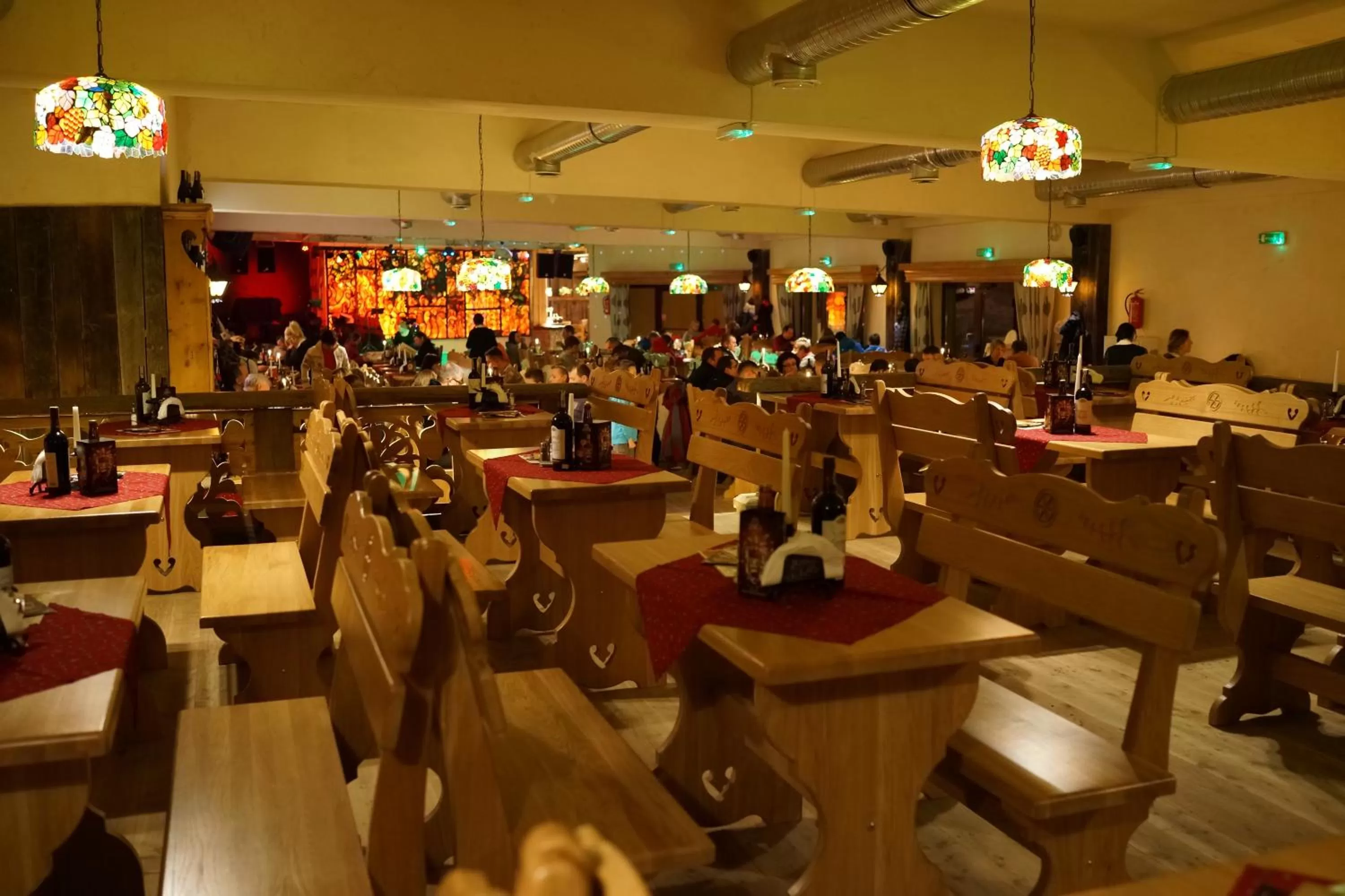 Restaurant/places to eat in Pokoje Zamoyskiego - WATRA