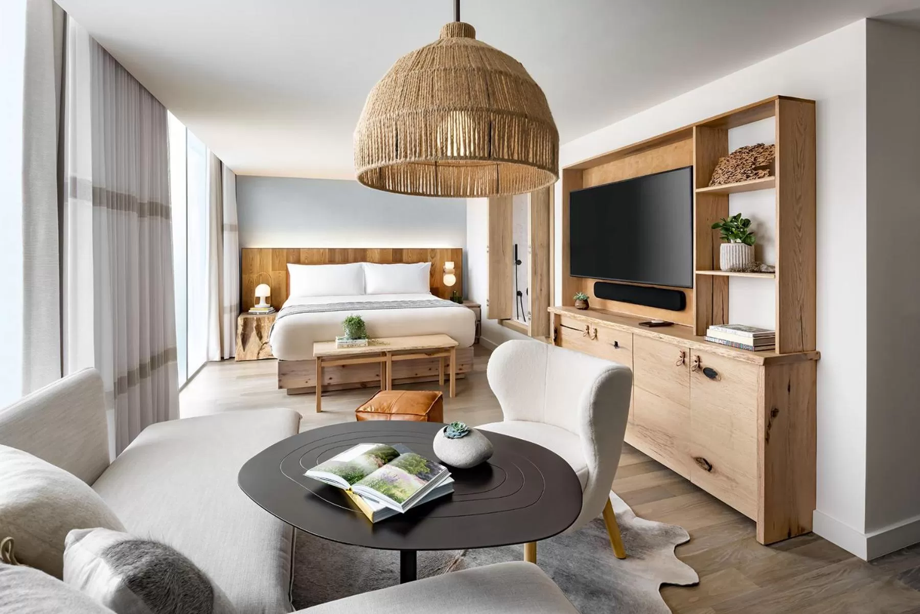 Living room, Bed in 1 Hotel Toronto