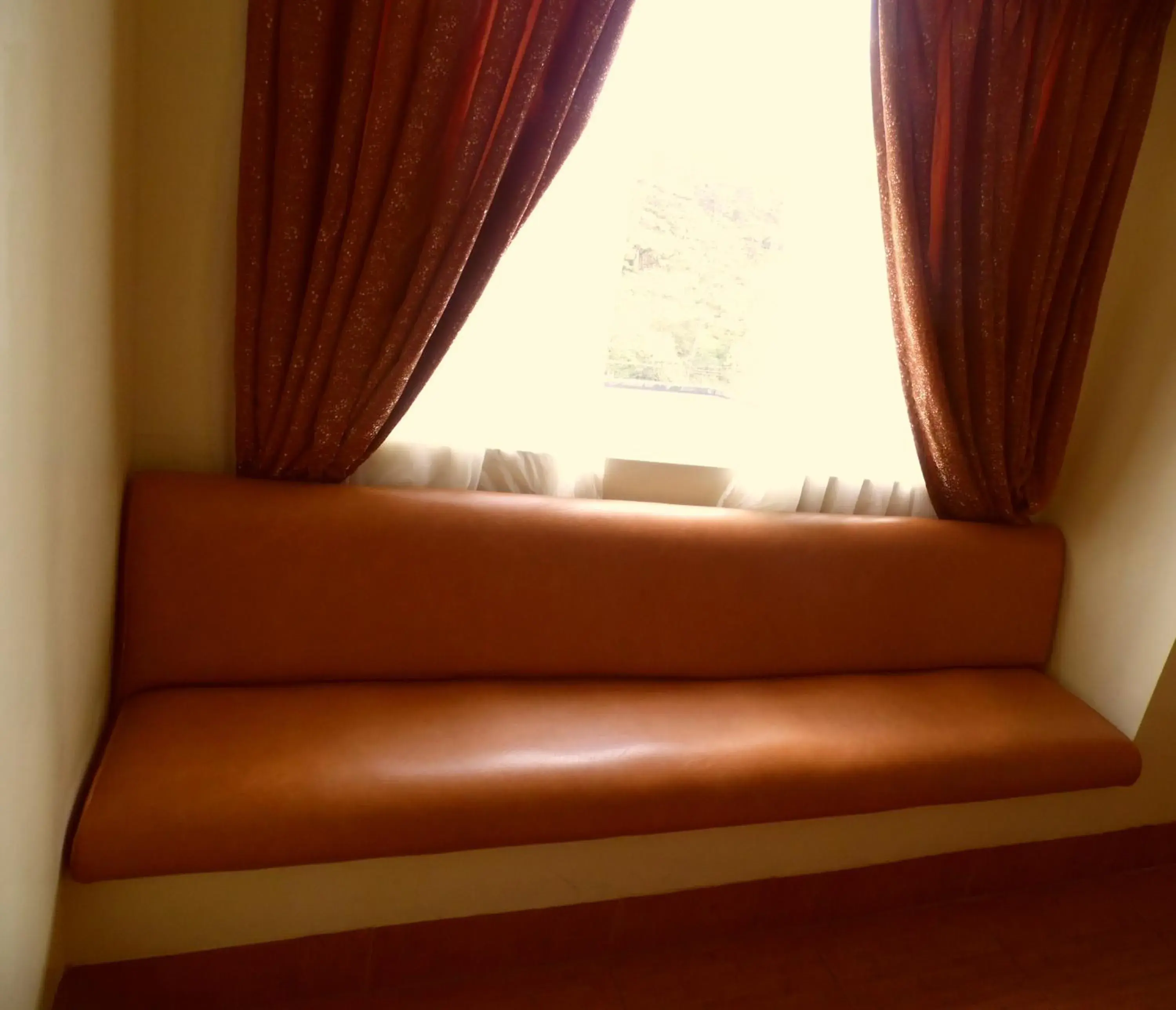 Seating Area in Albergo Hotel