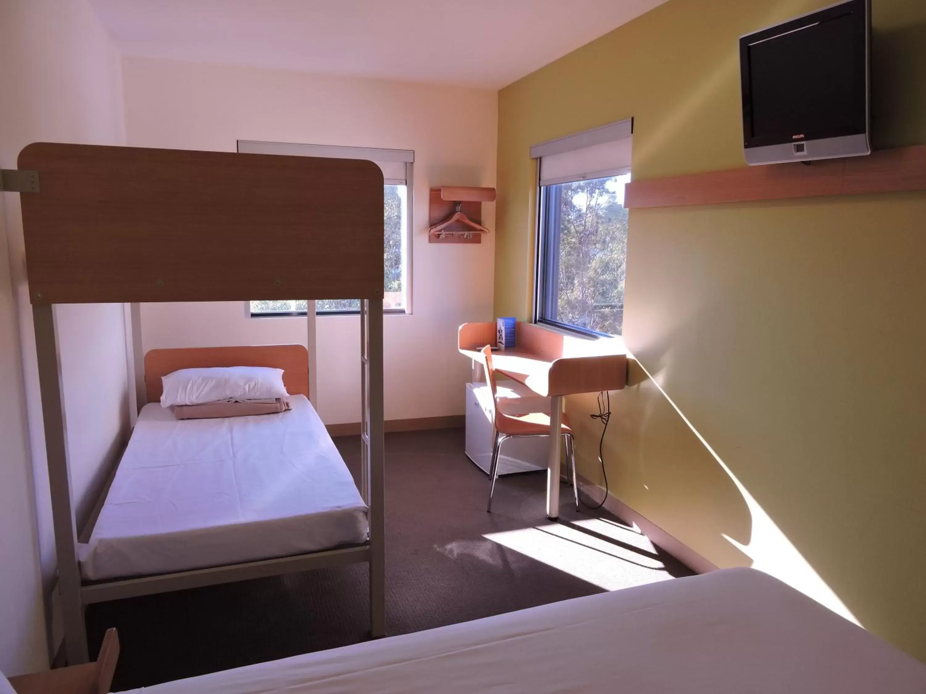 Bed in ibis Budget Sydney Olympic Park