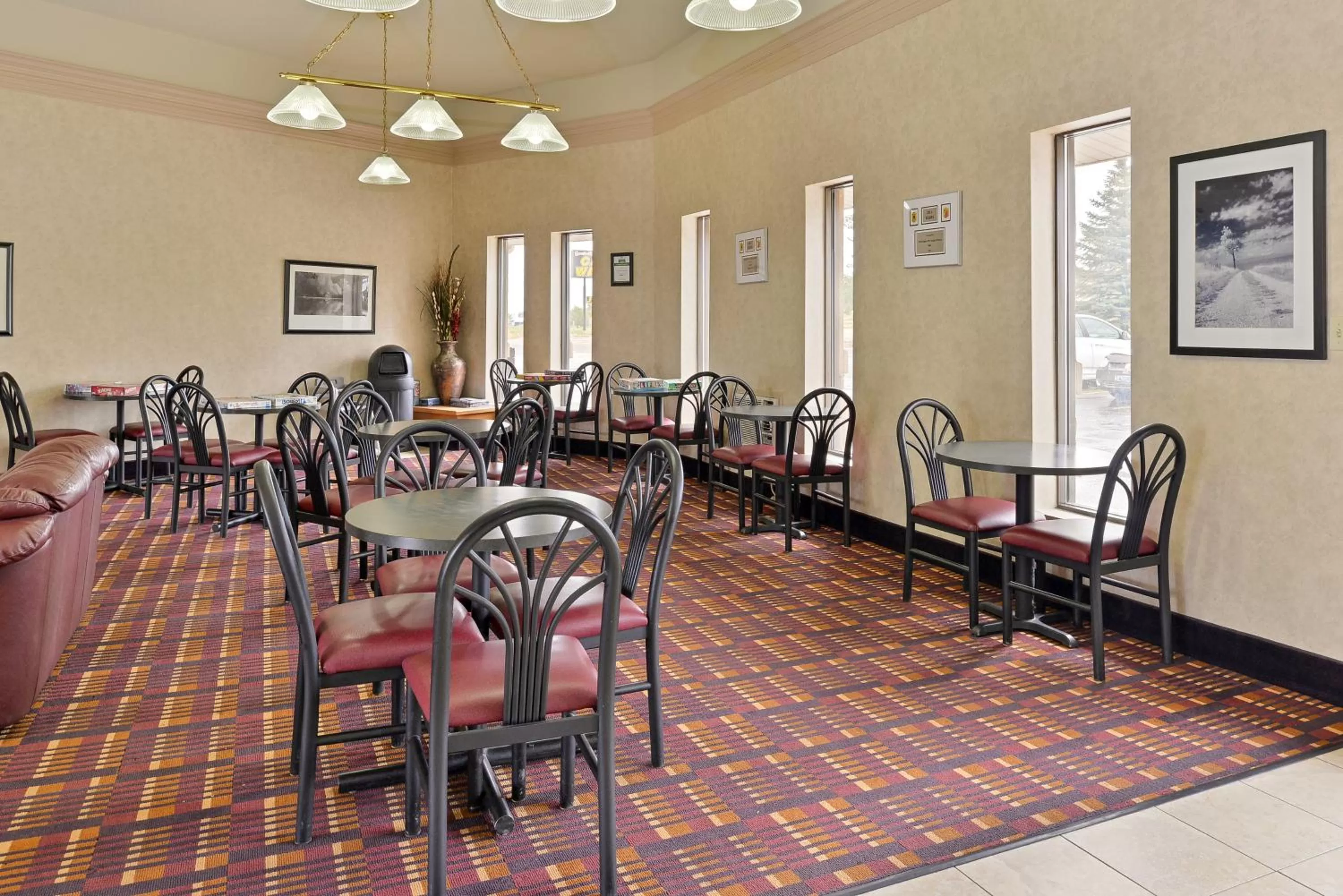 Restaurant/places to eat in Super 8 by Wyndham Casper West by the River